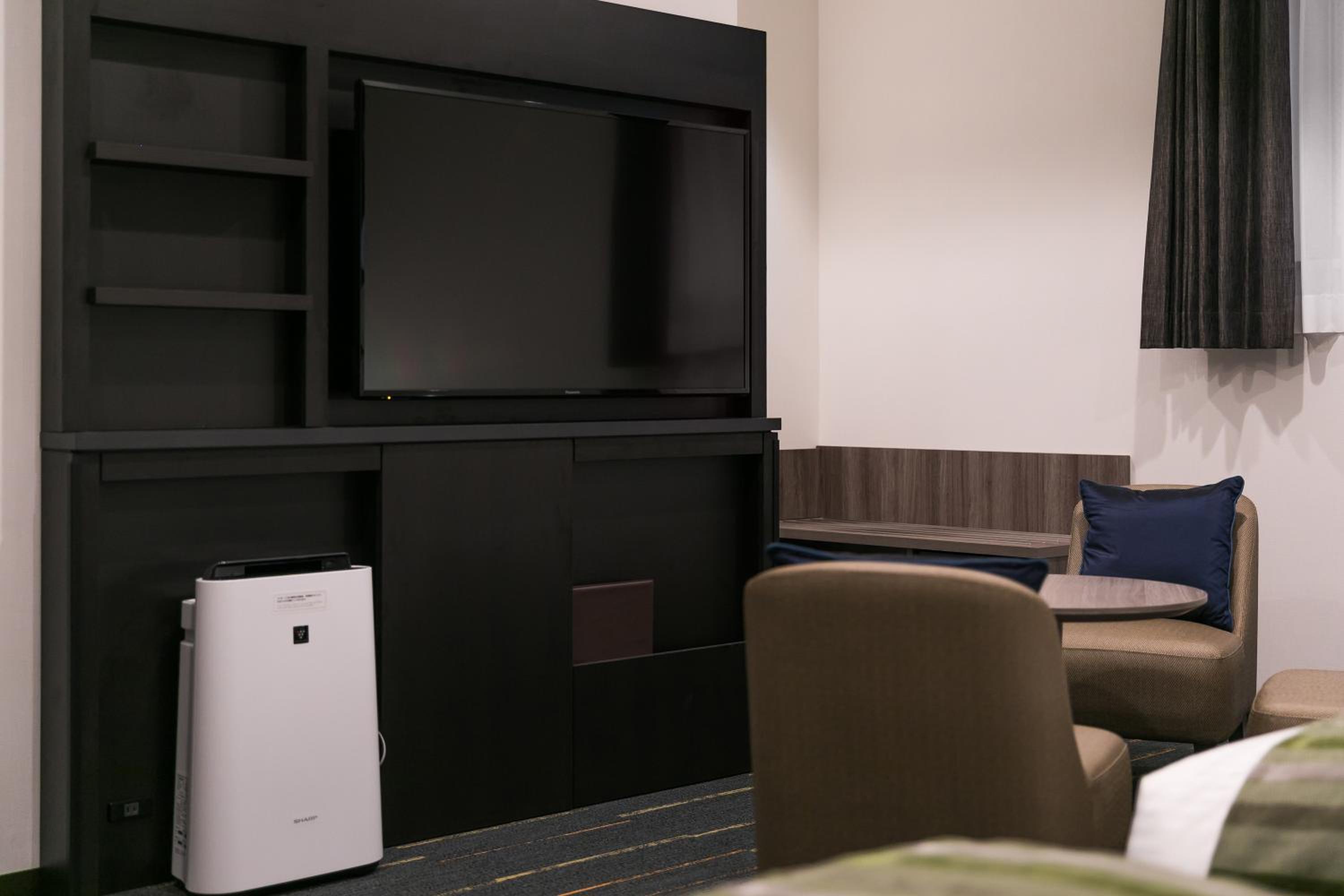 No-Room-Cleaning-Service - Standard Triple Room Eco Plan photo 3
