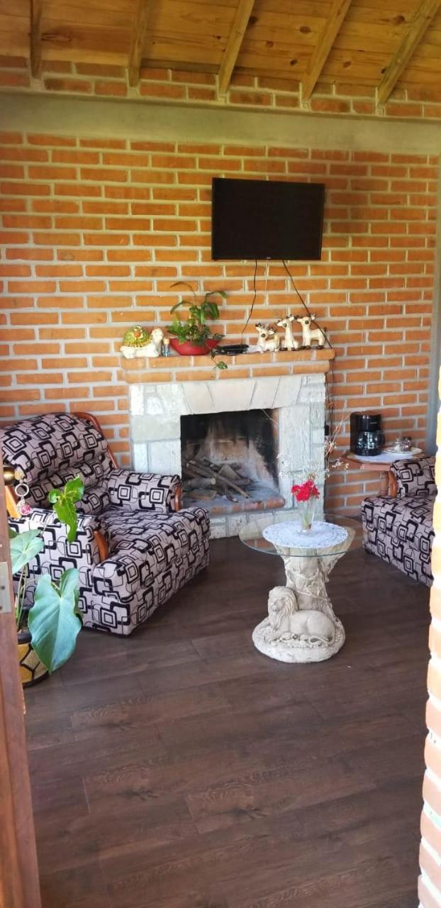 One-Bedroom House - Photo 22