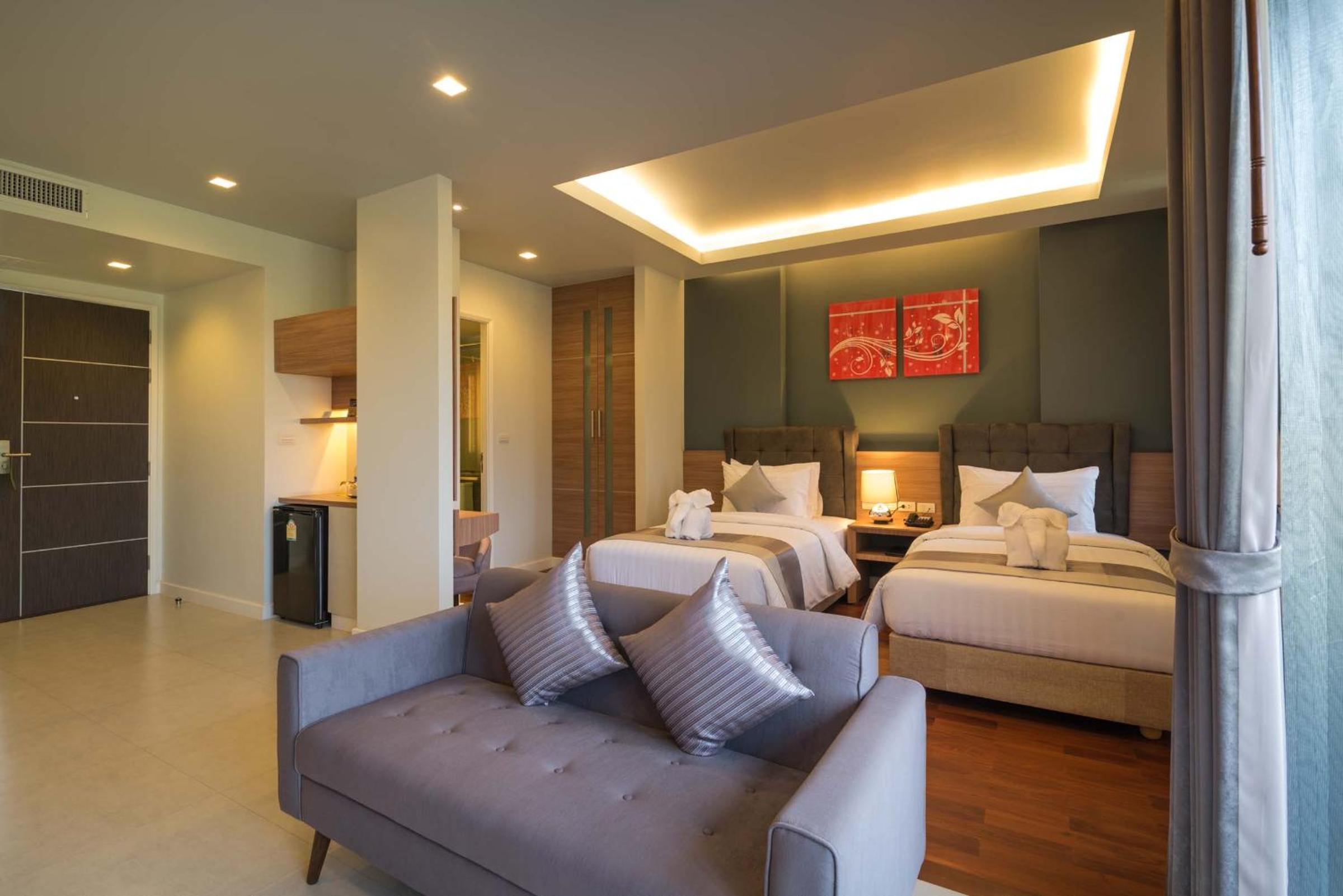 Deluxe Twin Room photo 2