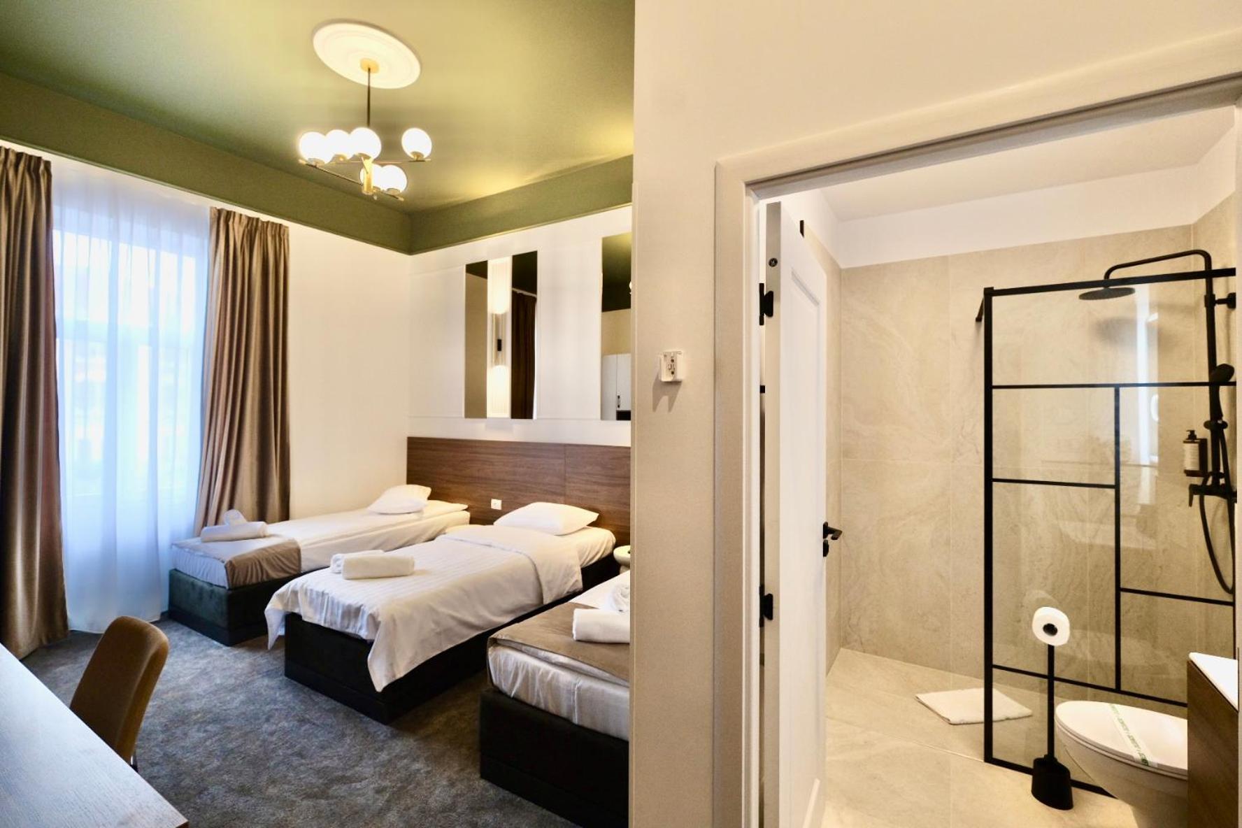 Classic Triple Room