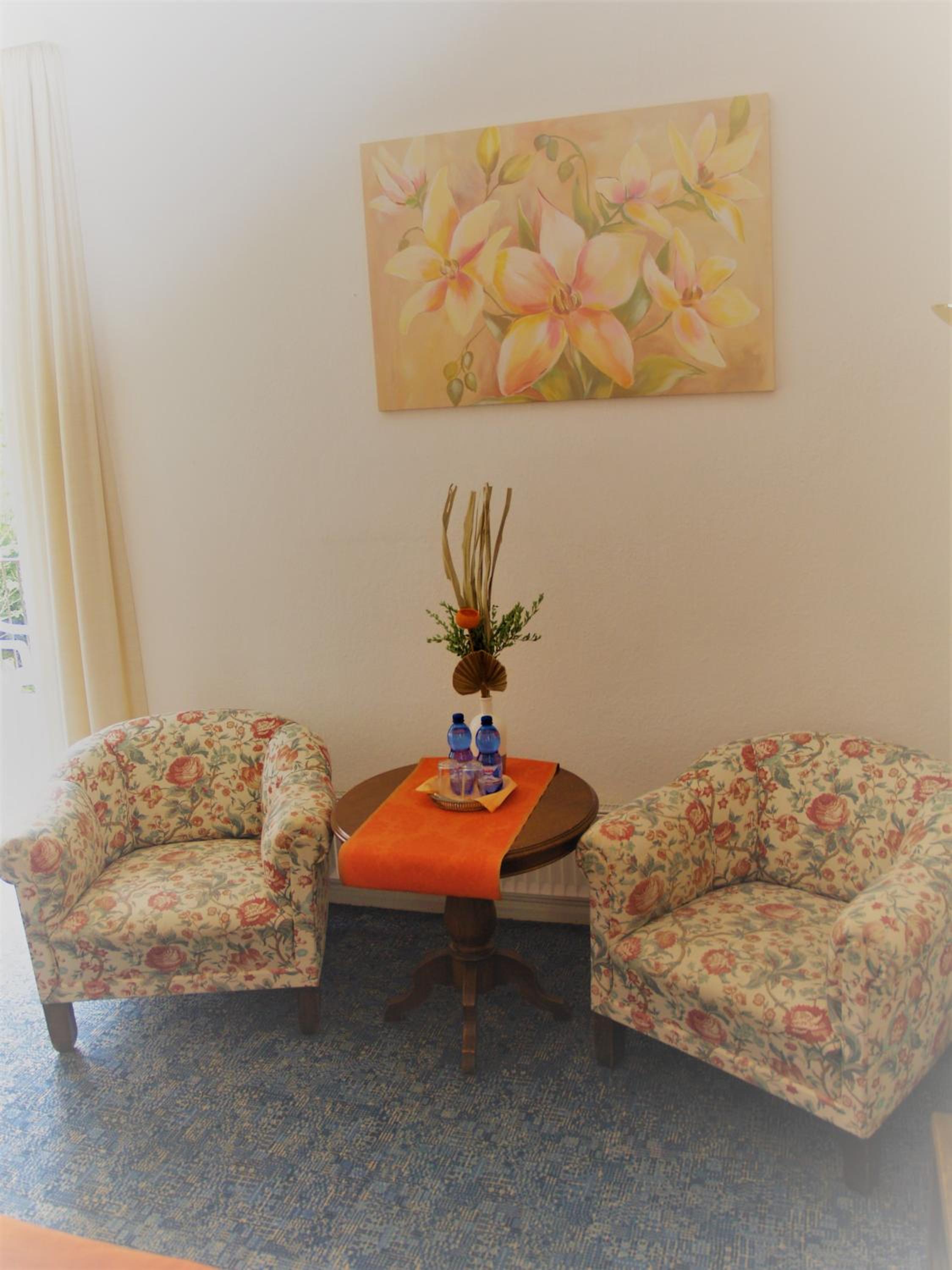 Double Room with Balcony - Photo 5