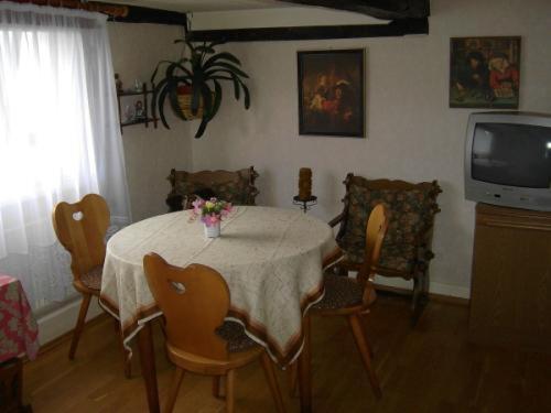 Standard Triple Room photo 2