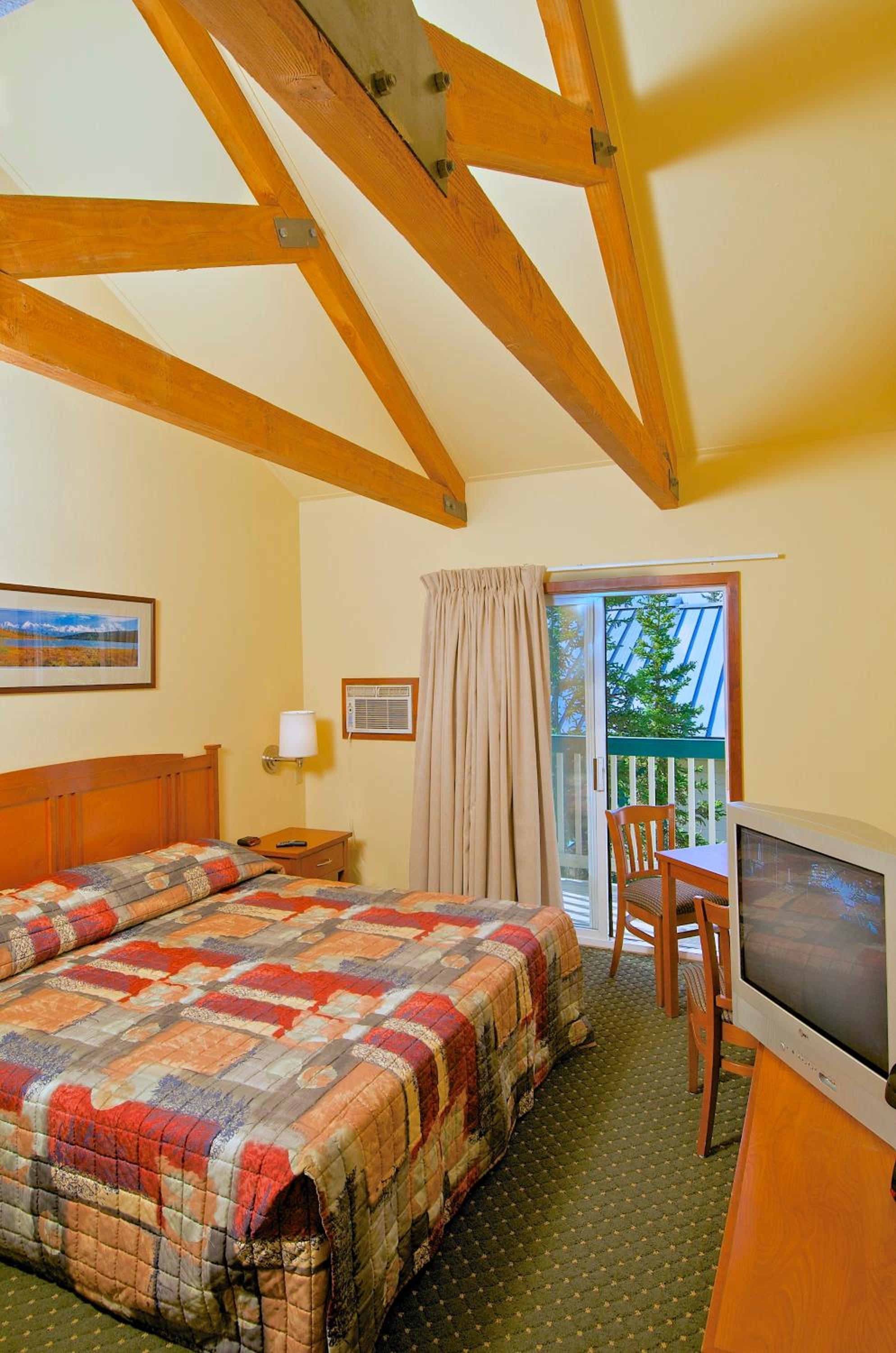 Deluxe King Room - Photo 1