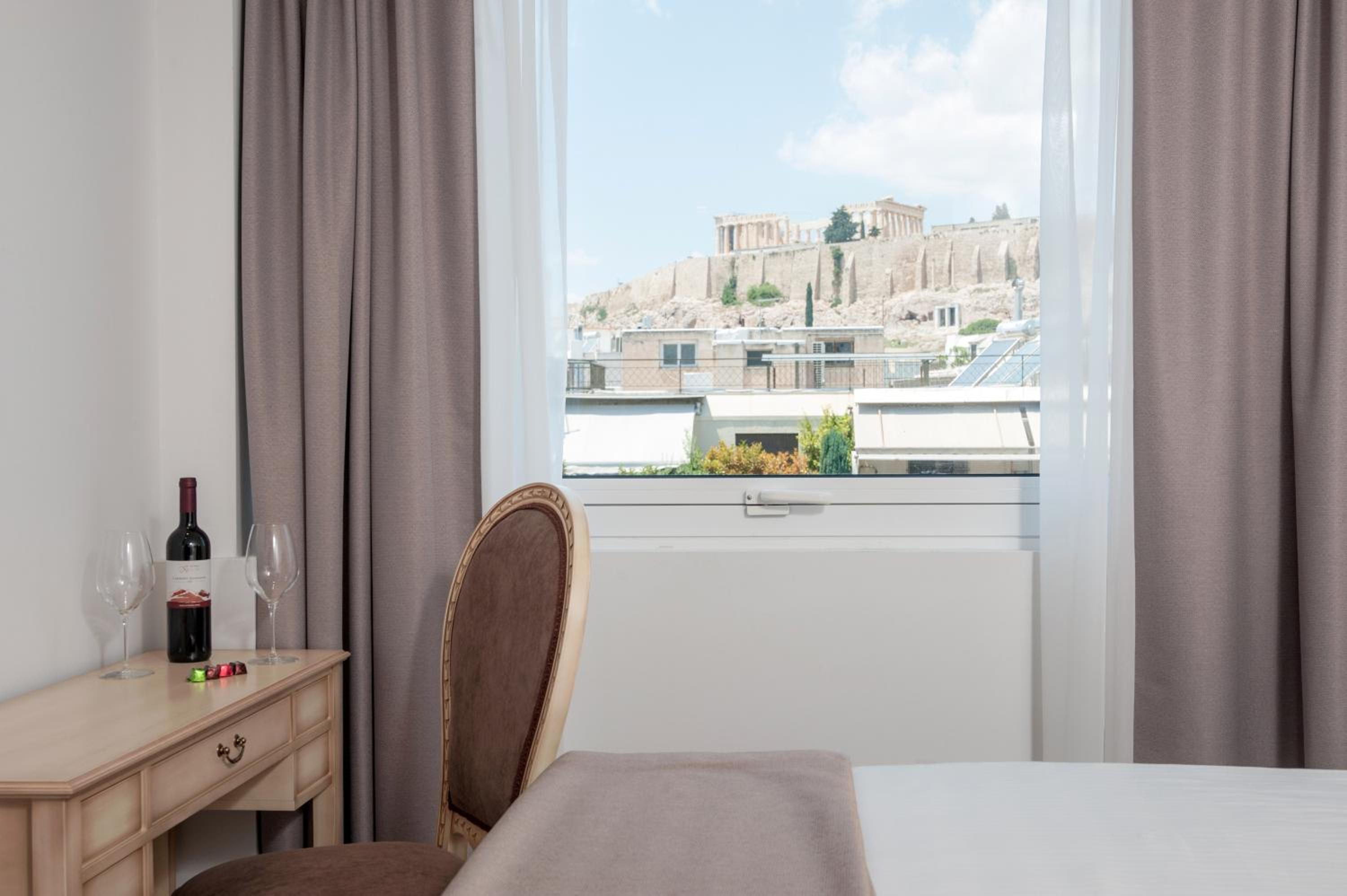 Superior with Acropolis View photo 3