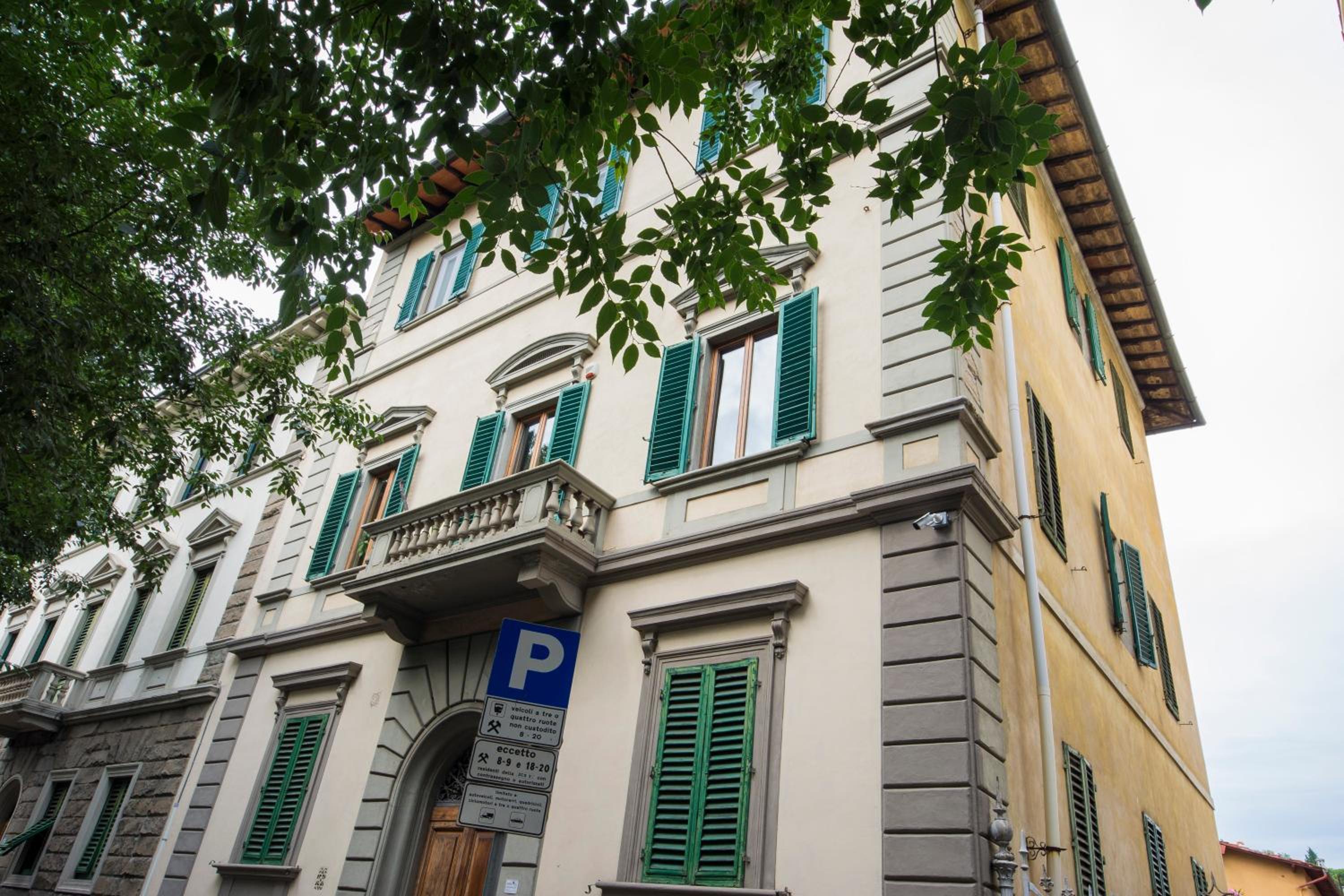 Apartment thumbnail 5