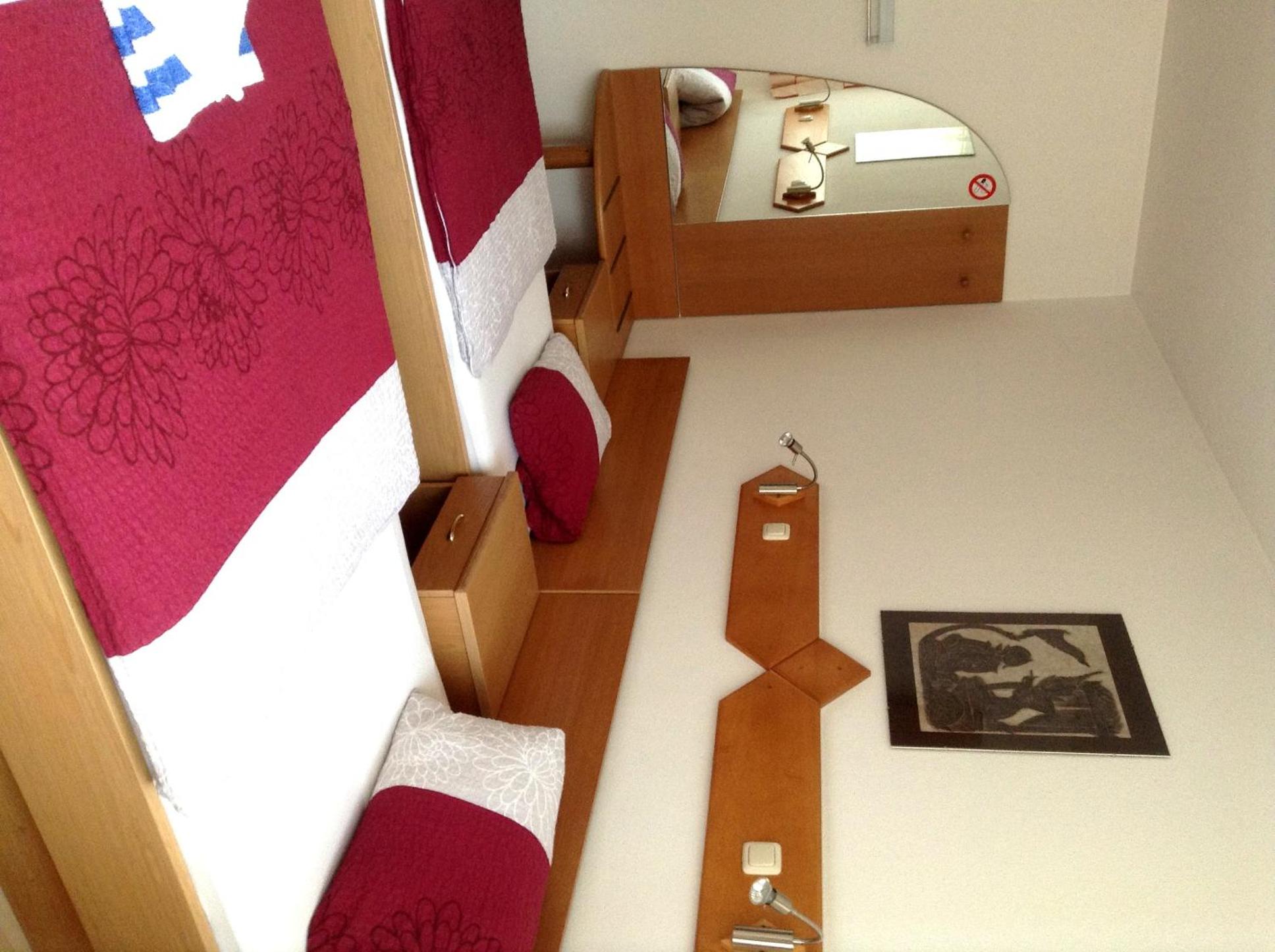 Two-Bedroom Apartment - Photo 10