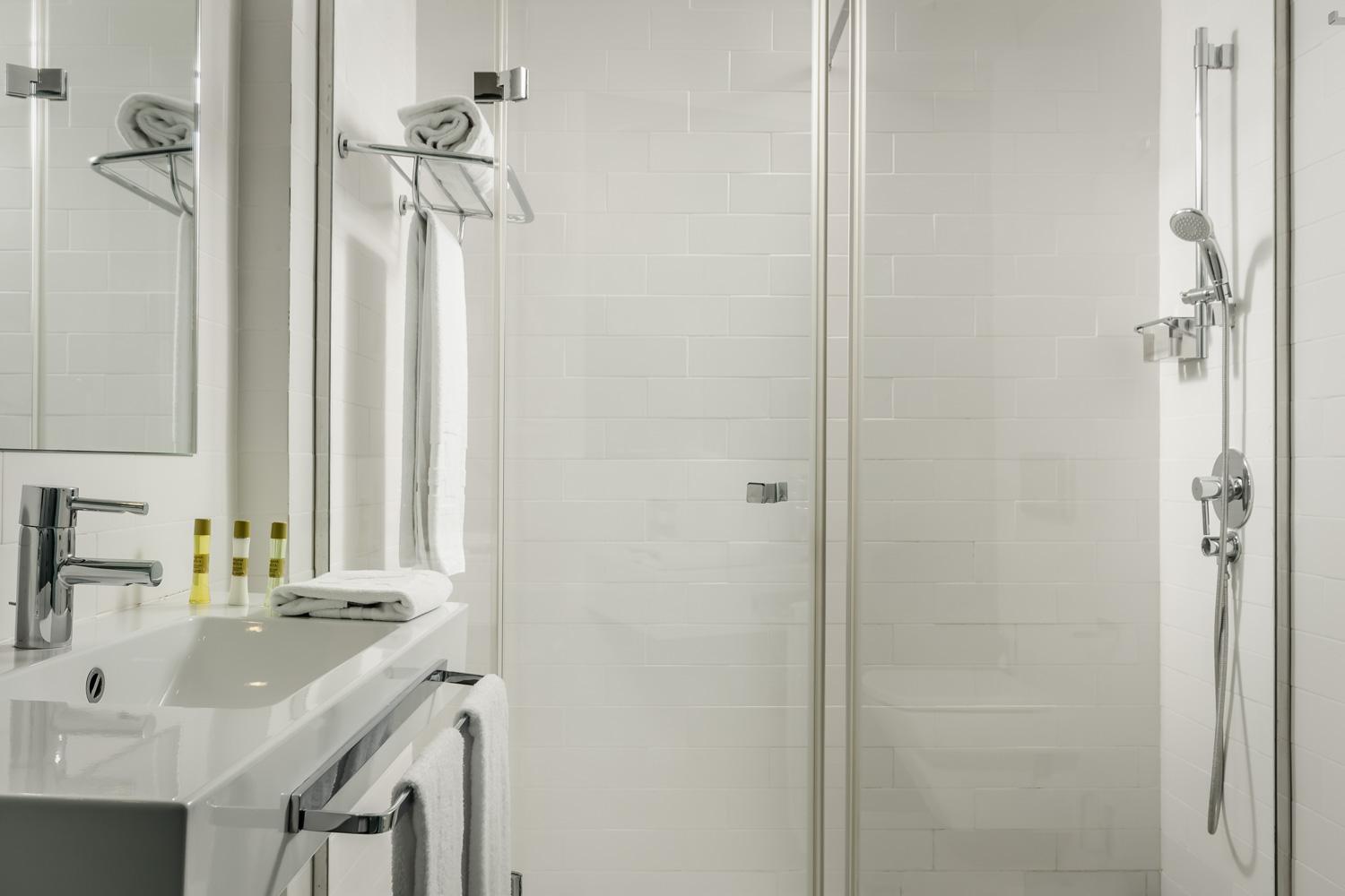 Double or Twin Room photo 2