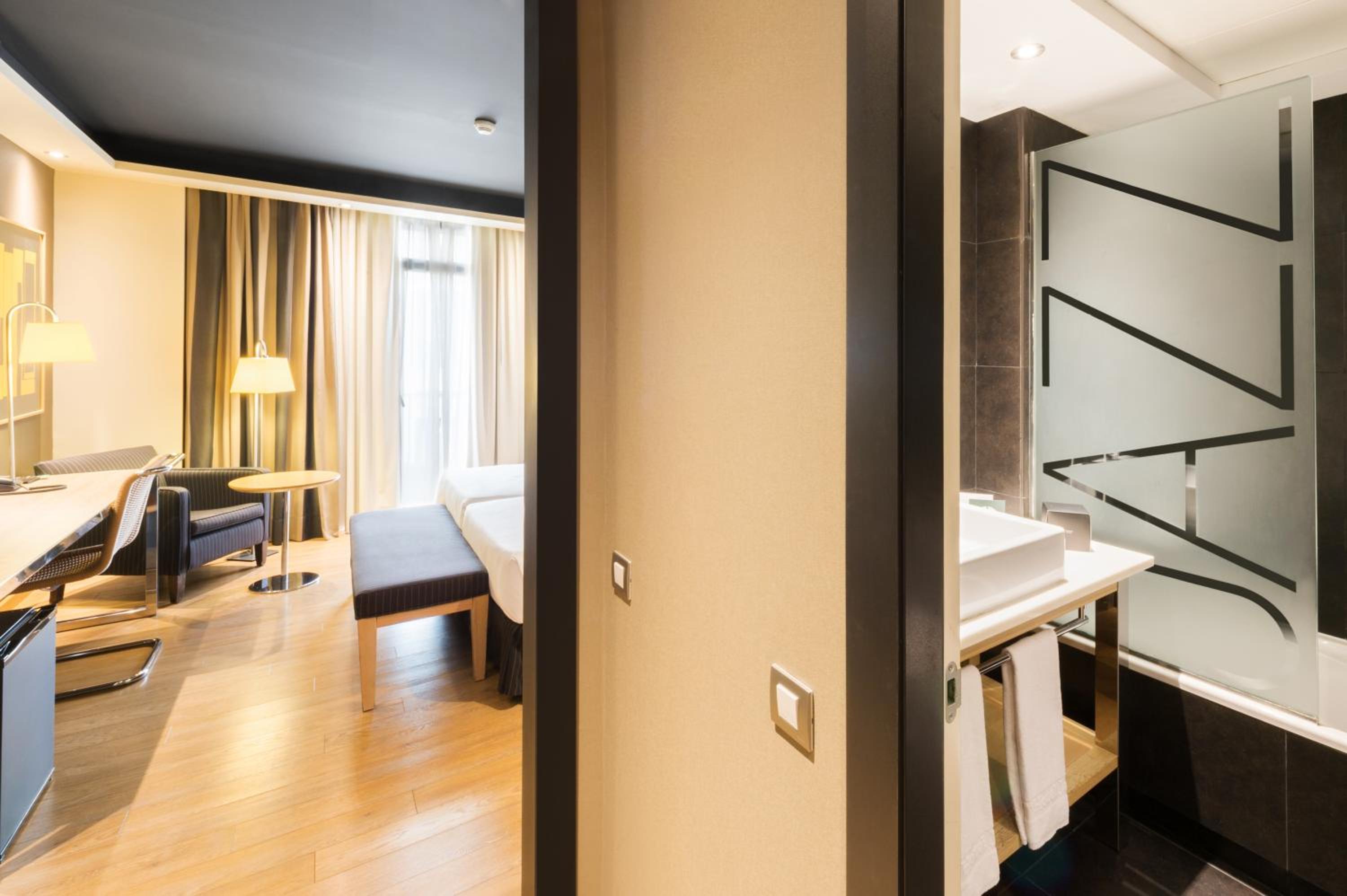 Double or Twin Room photo 2