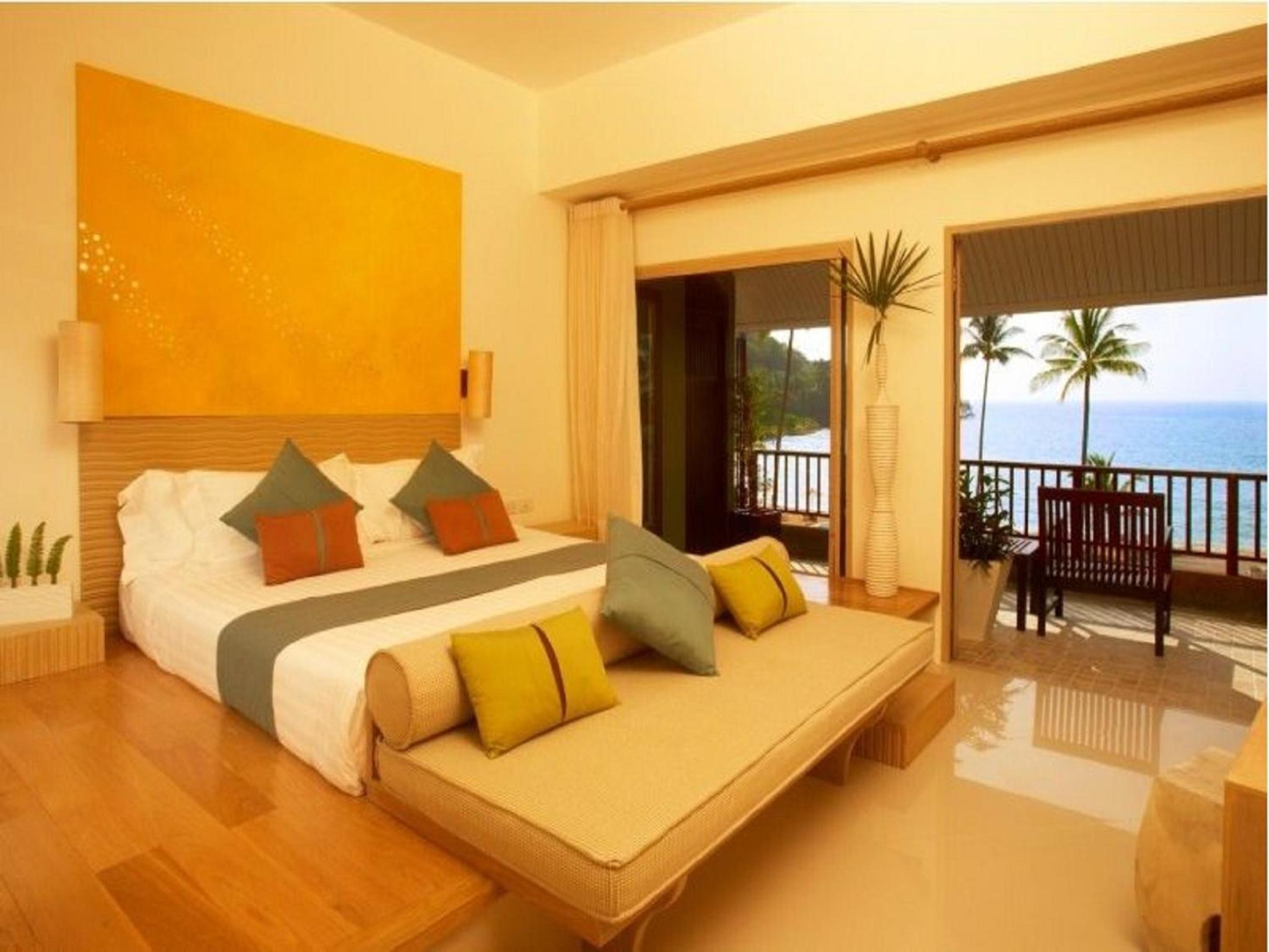 Deluxe Double Room with Ocean View - Photo 1