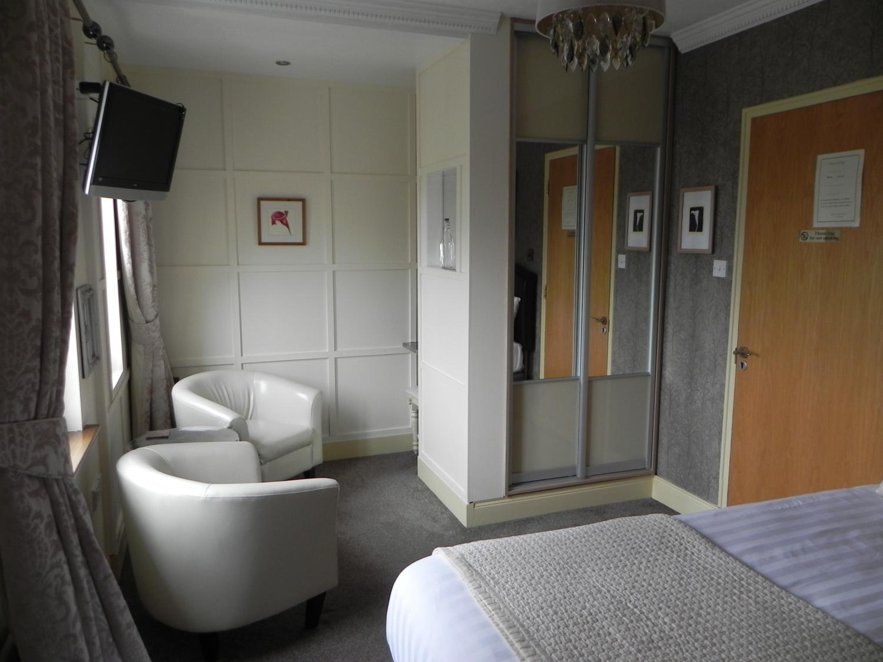Double Room - Photo 3