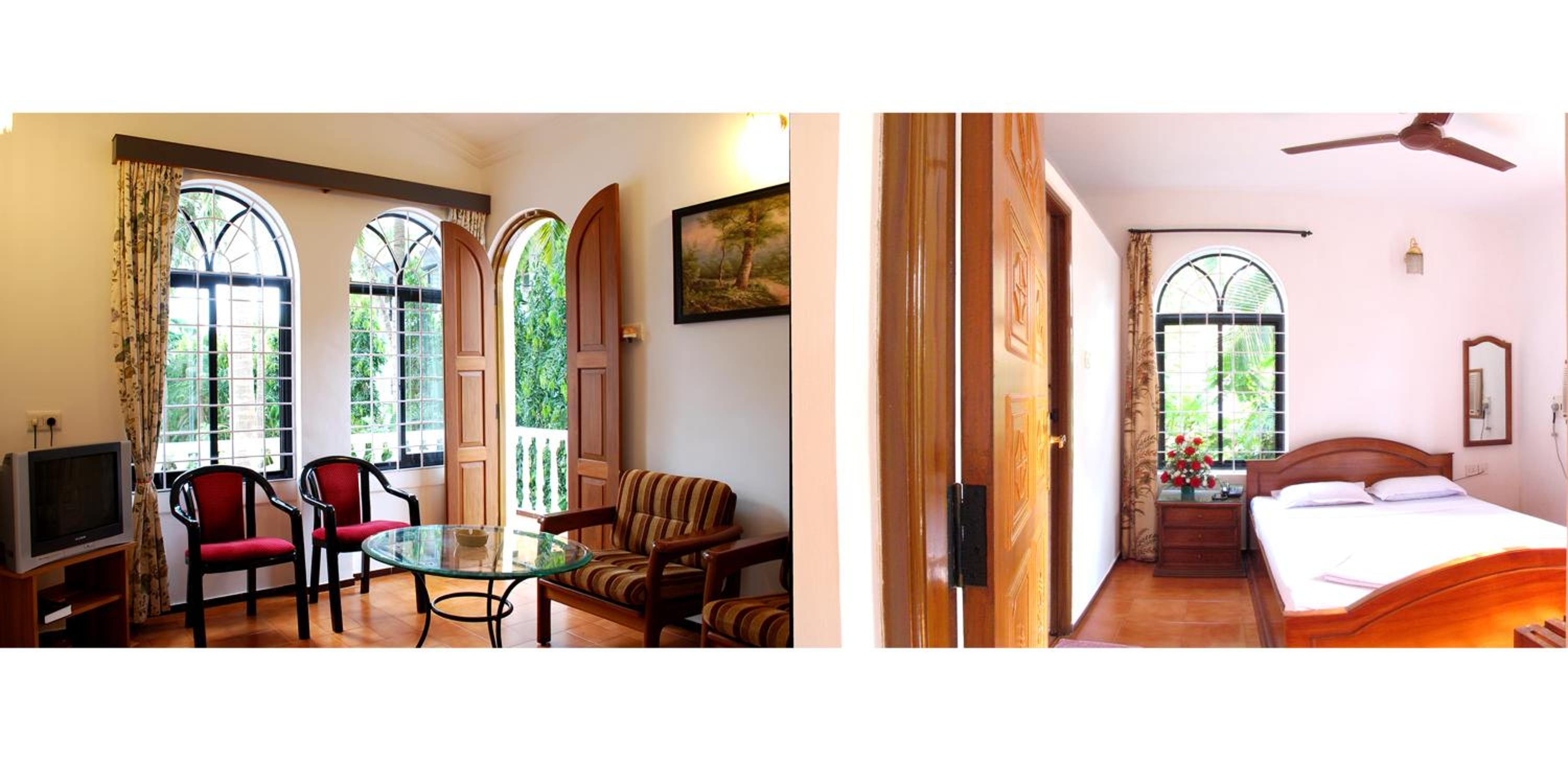 Suite with Pool View photo 3