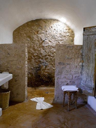 Double Room - Photo 5