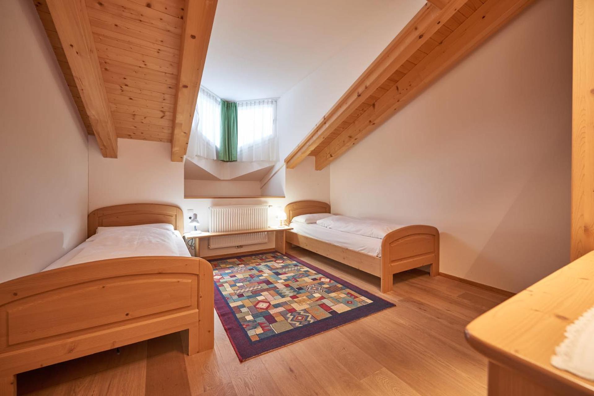 Two-Bedroom Apartment with Mountain View - Annex