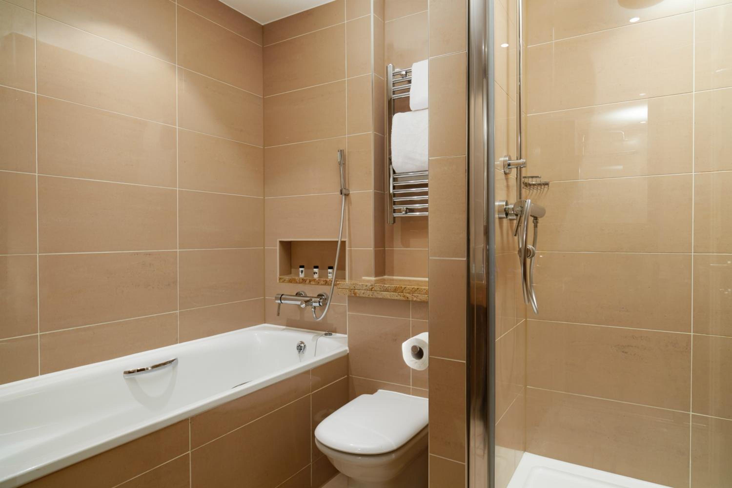 Deluxe Double Room - Photo 5