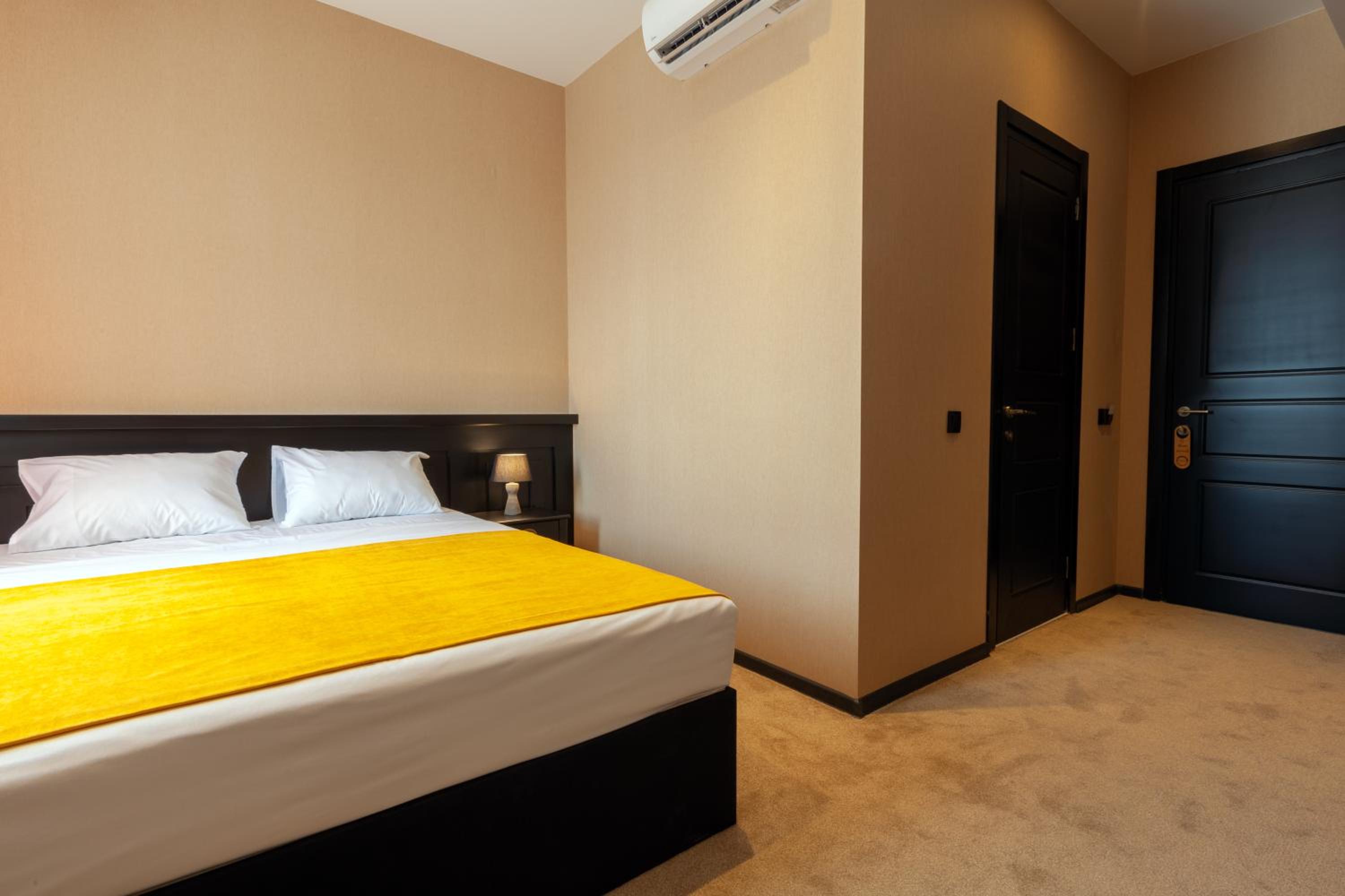 Double Room with Mountain View photo 2