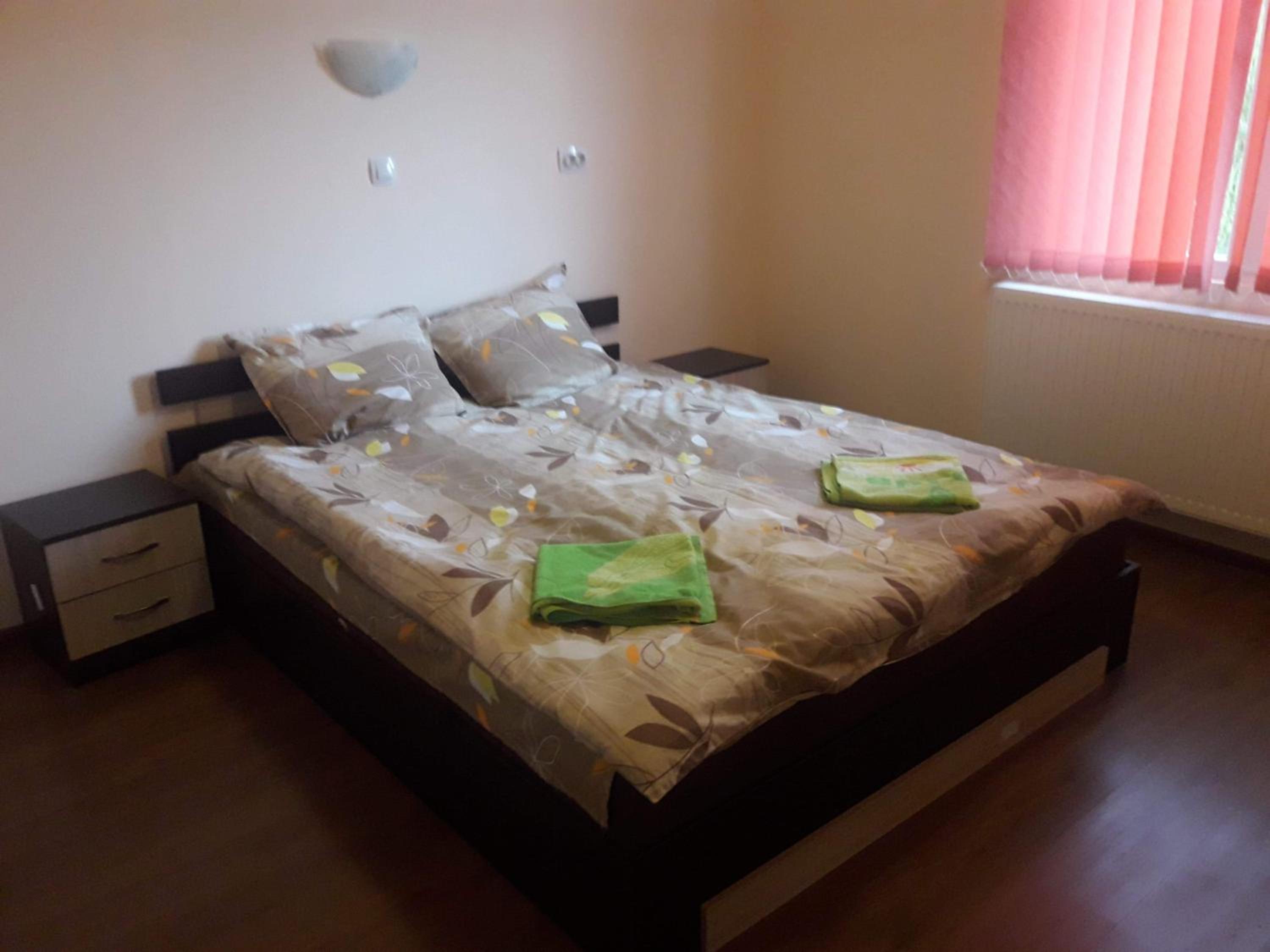 Double Room with Shared Bathroom photo 1