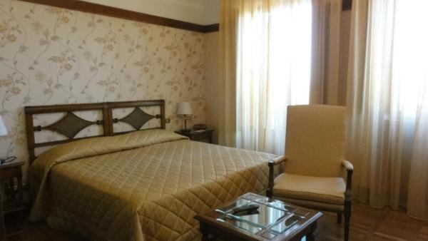 Deluxe Twin Room - Photo 6