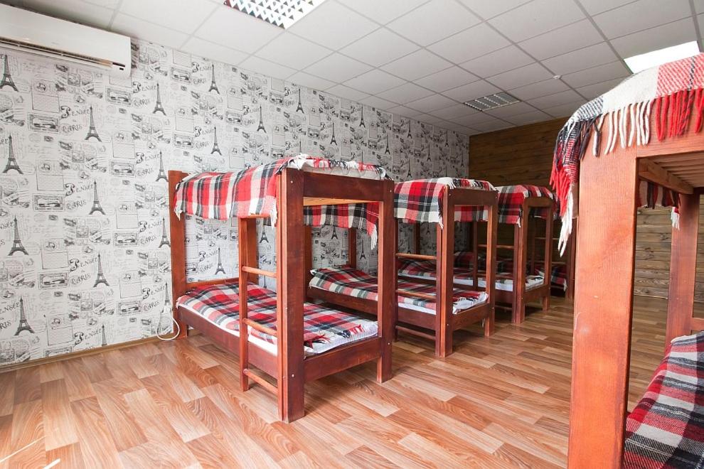 Bed in 10-Bed Mixed Dormitory Room photo 3