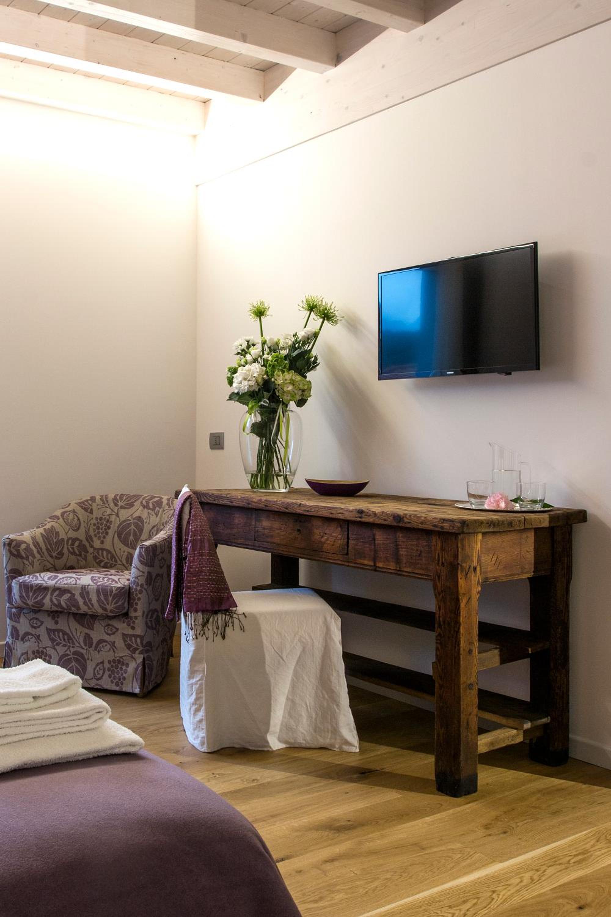 Twin Room - Photo 1