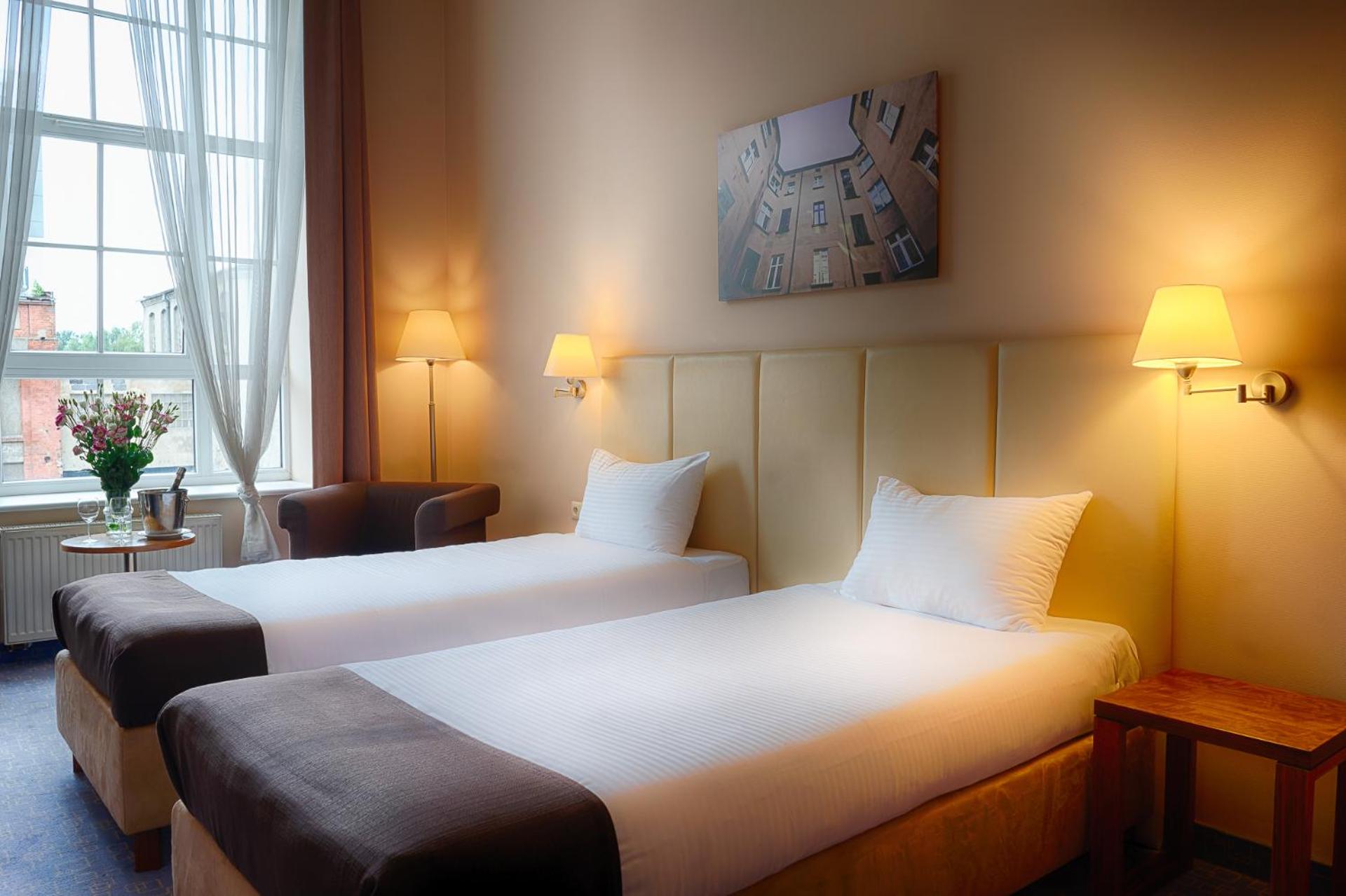 Twin Room - Photo 4