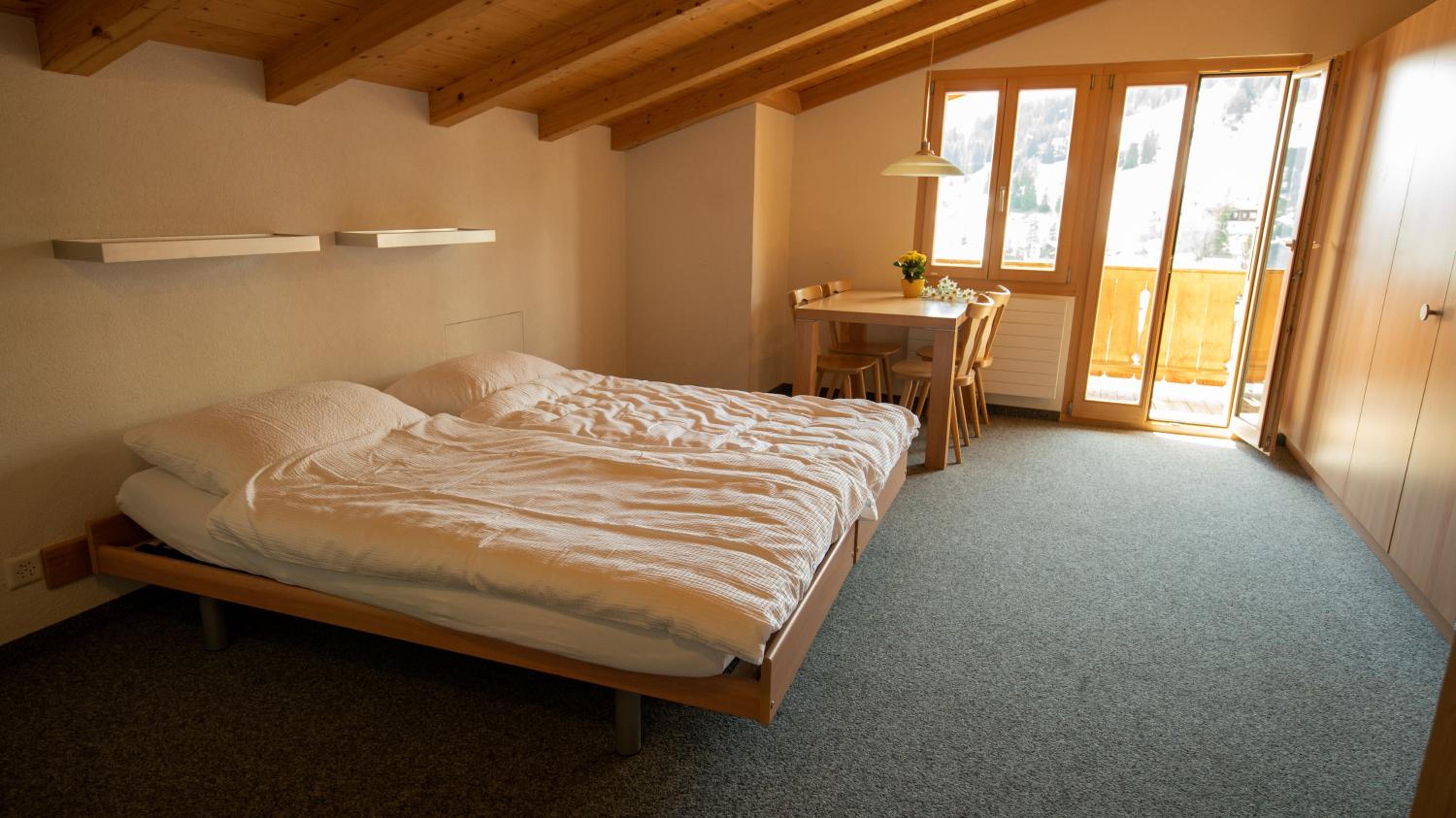 Quintuple Room with Private Bathroom - Photo 1