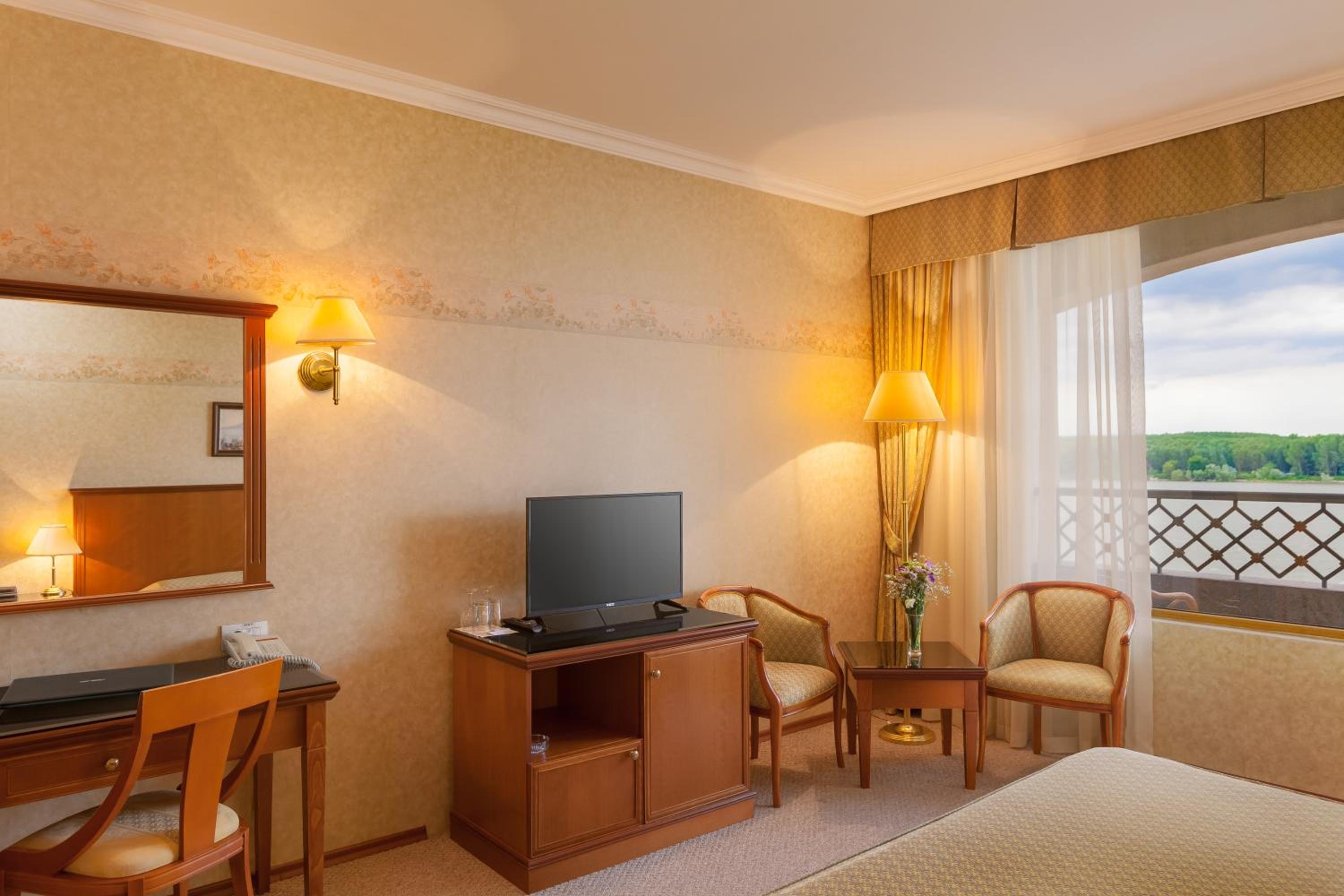 Standard Double Room - Photo 4
