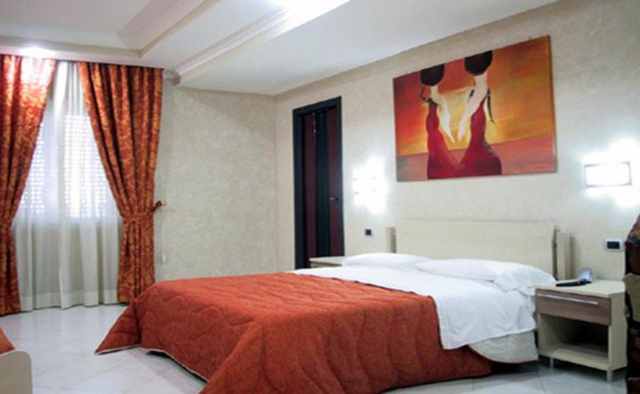 Double Room - Photo 1