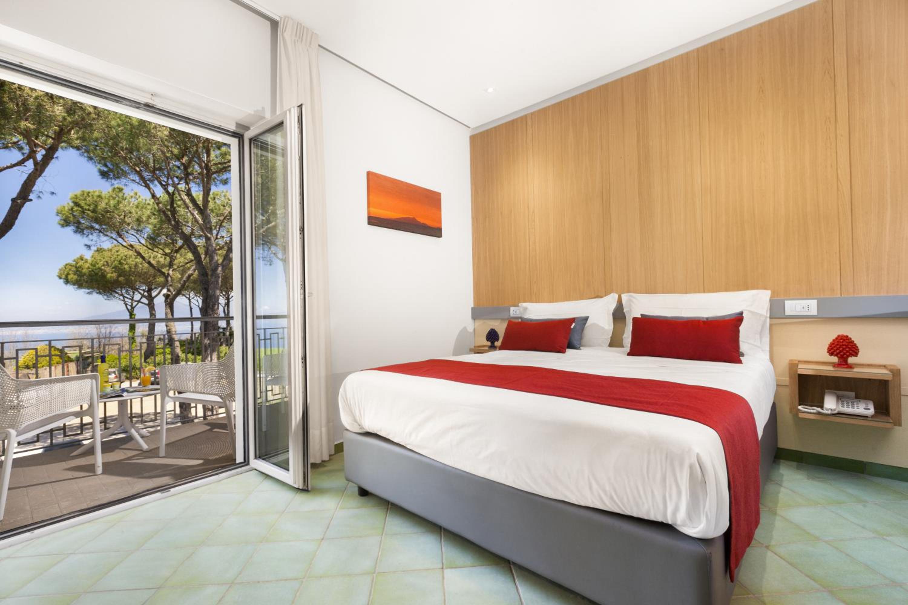 Comfort Quadruple Room
