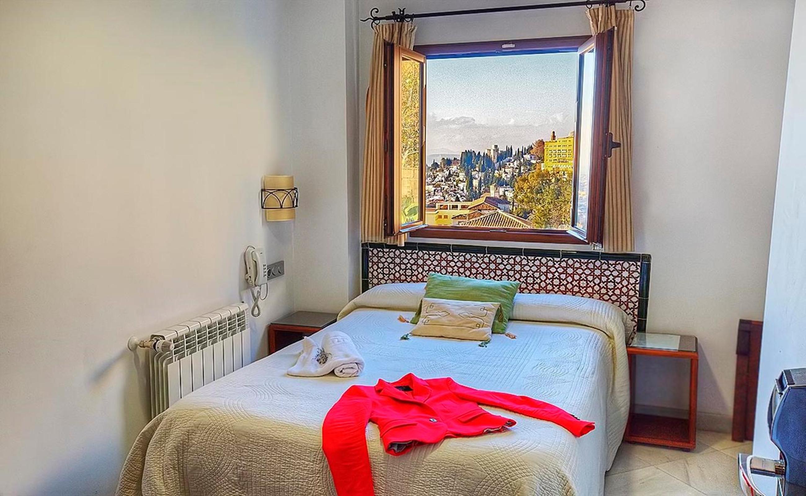 Economy Double Room - Photo 6