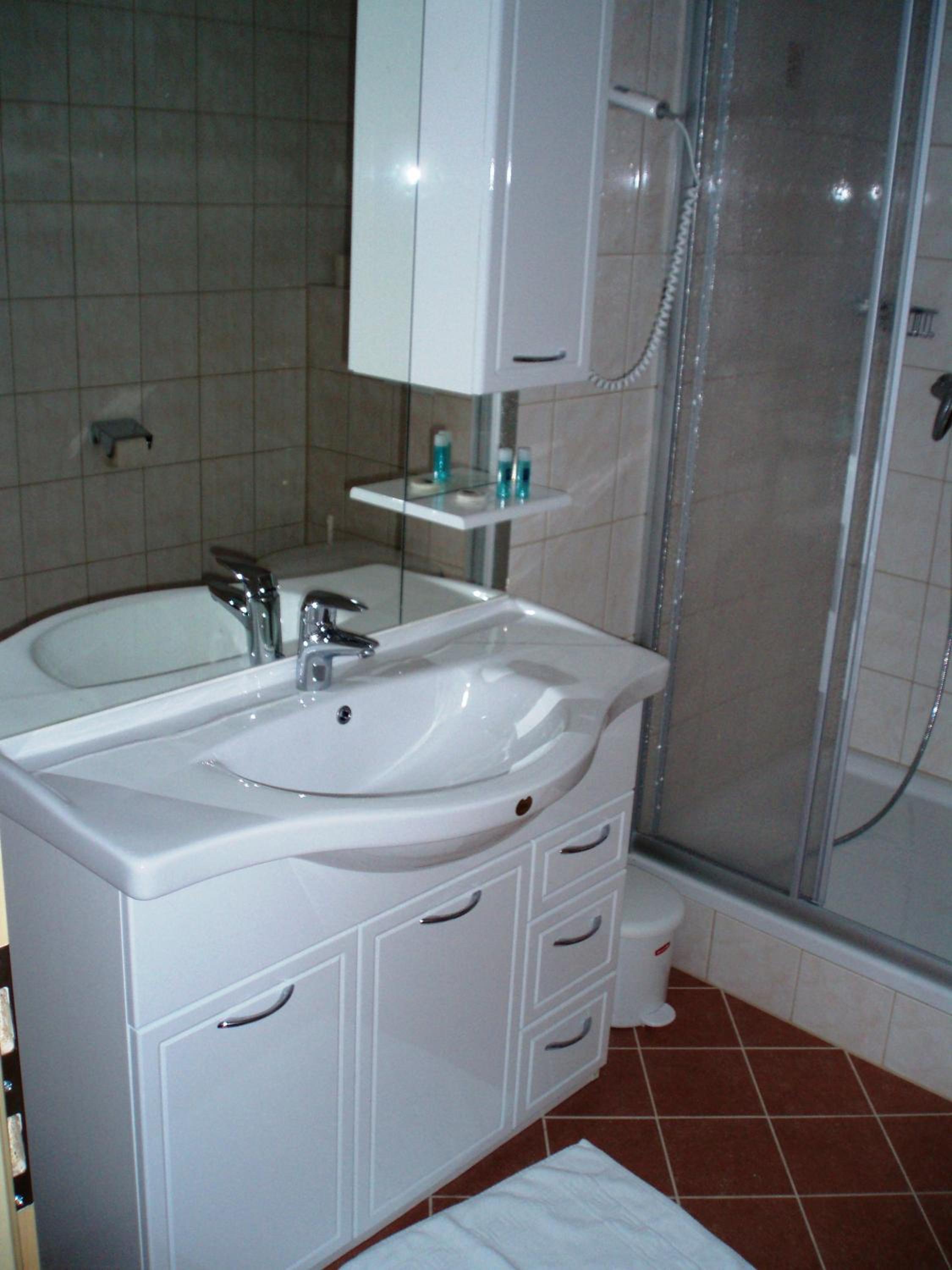 Quadruple Room photo 3