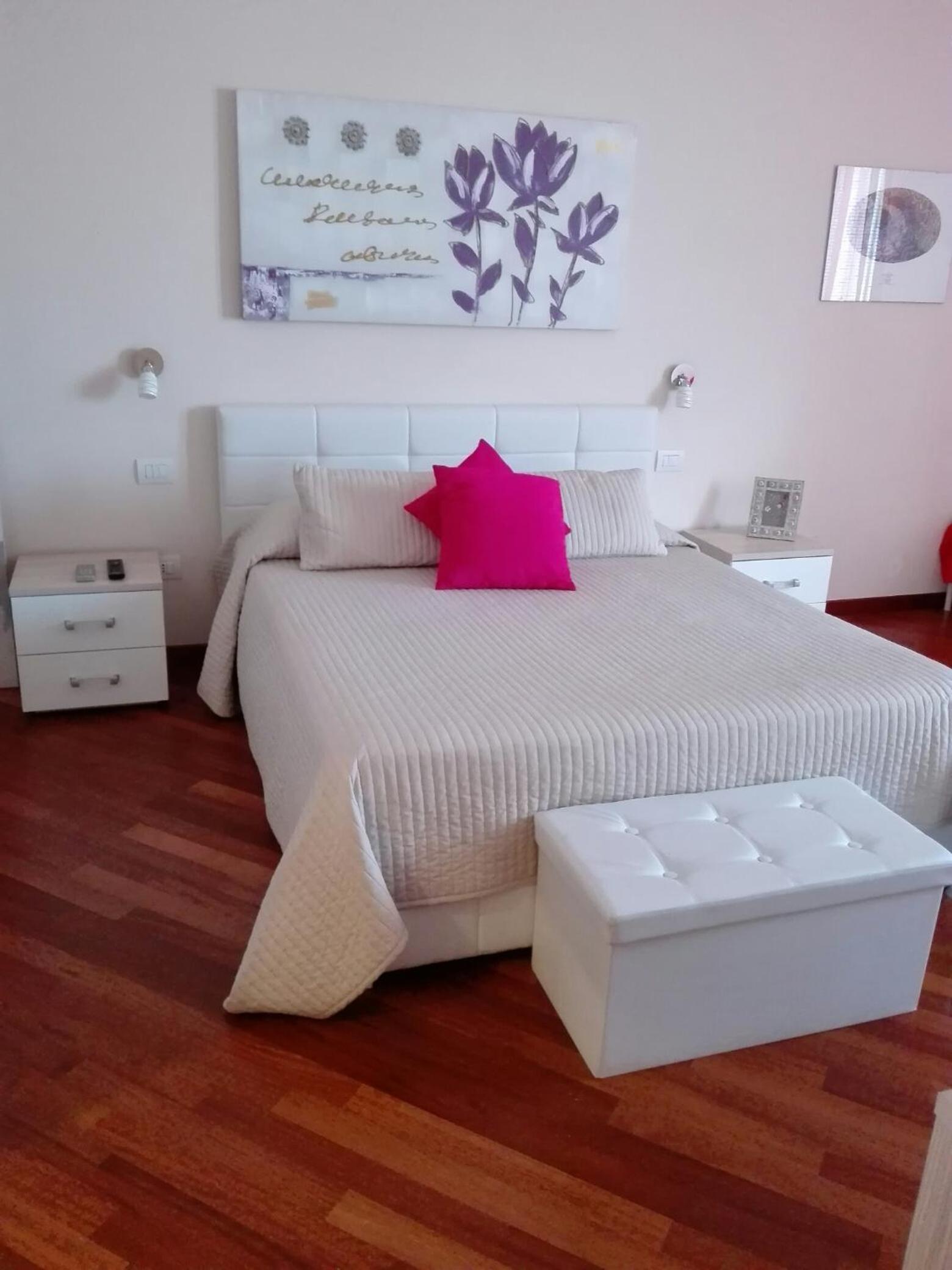 Quadruple Room with Private Bathroom