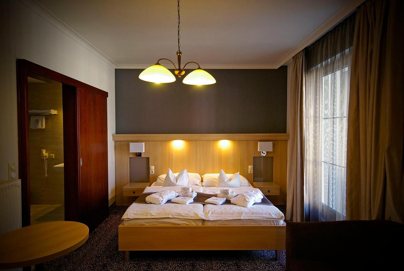 Double or Twin Room - Photo 3