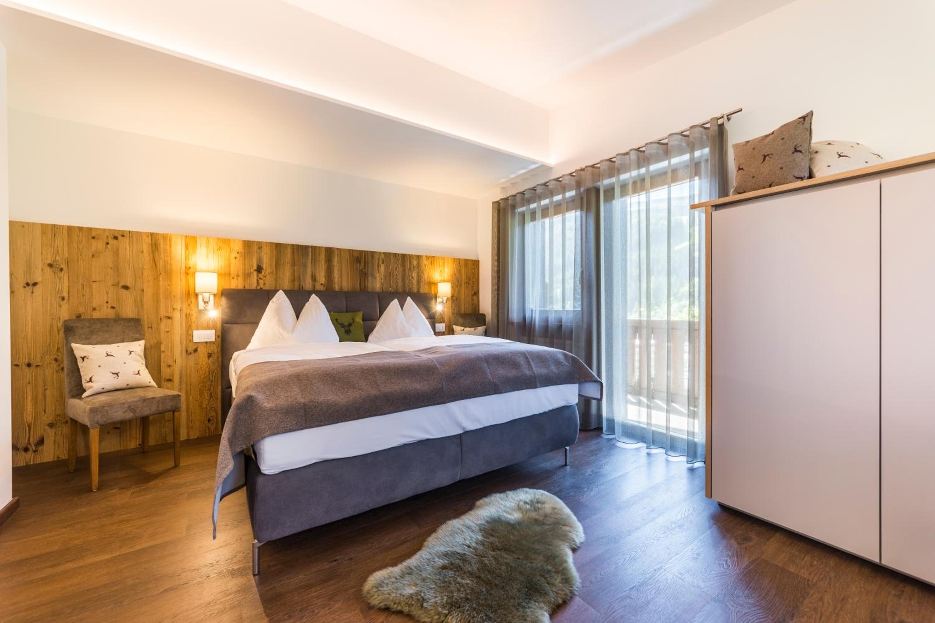 Two-Bedroom Apartment with Balcony