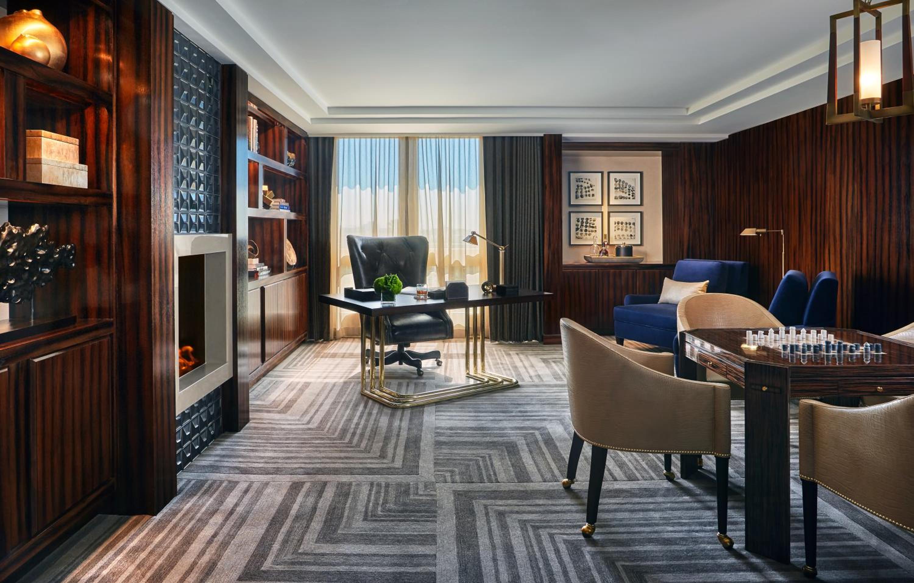 L'Ermitage Suite thumbnail 5