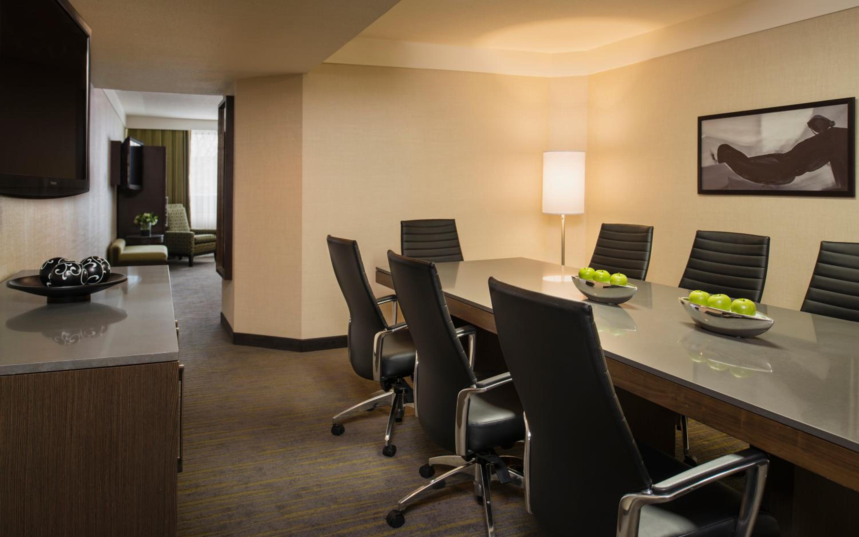 Suite with Balcony photo 3