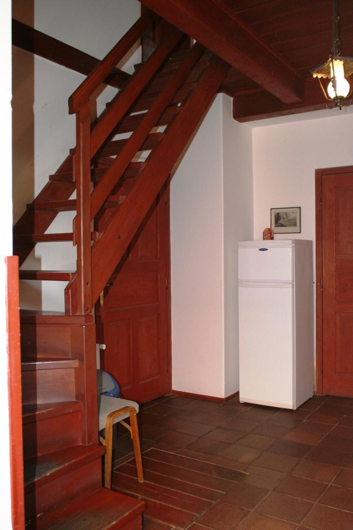 Apartment (6 Adults) photo 3