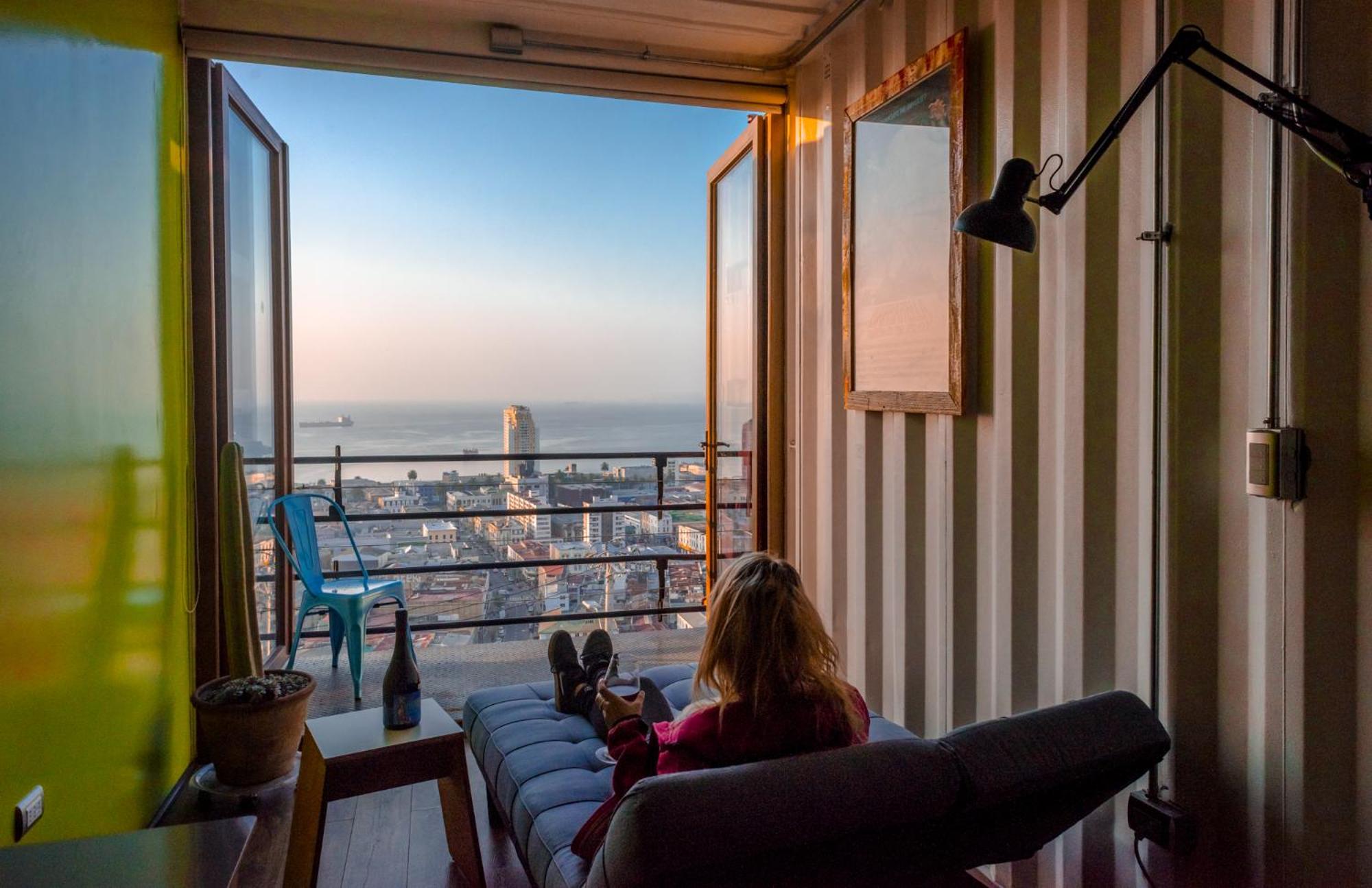 Double Room with Balcony and Sea View photo 2