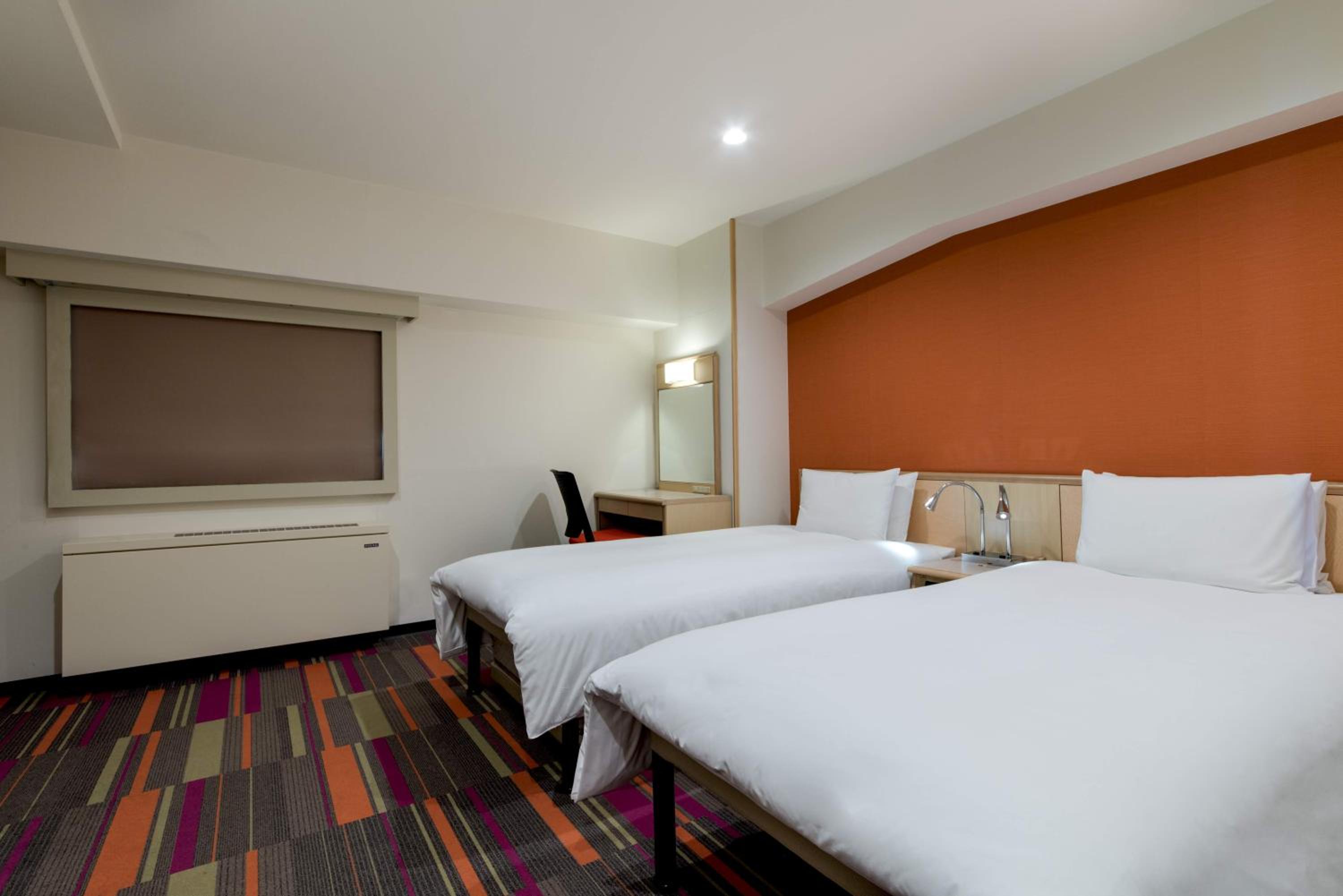 Superior Twin Room - Non-Smoking photo 3