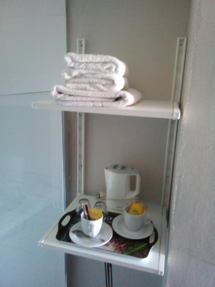 Double Room with Private Bathroom photo 2