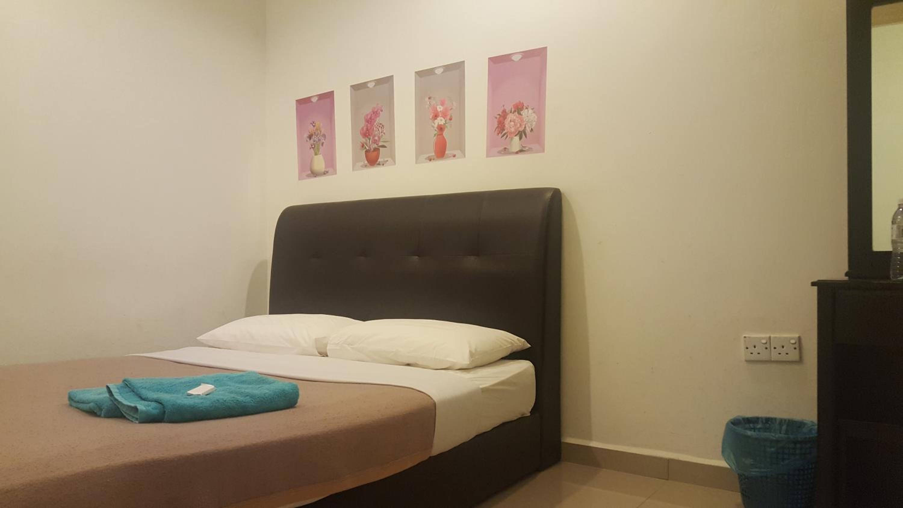 Budget Double Room photo 1