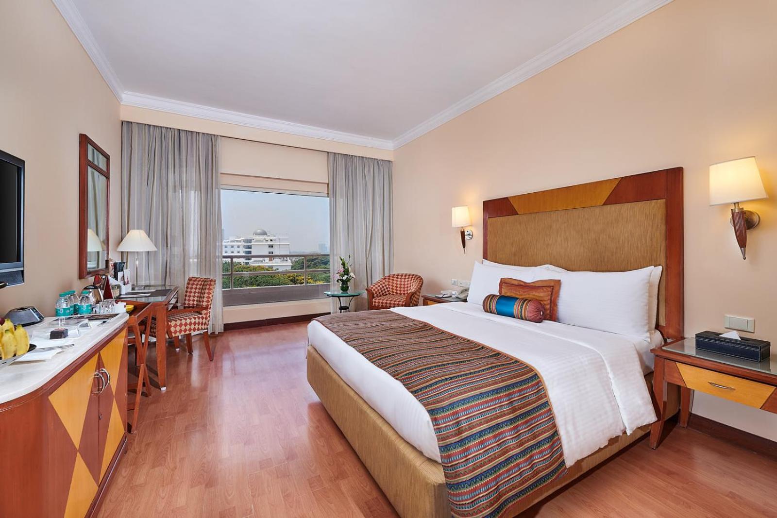 Deluxe Double Room with 20% Discount on Food and Beverage and Spa and 10% Discount on Laundry service