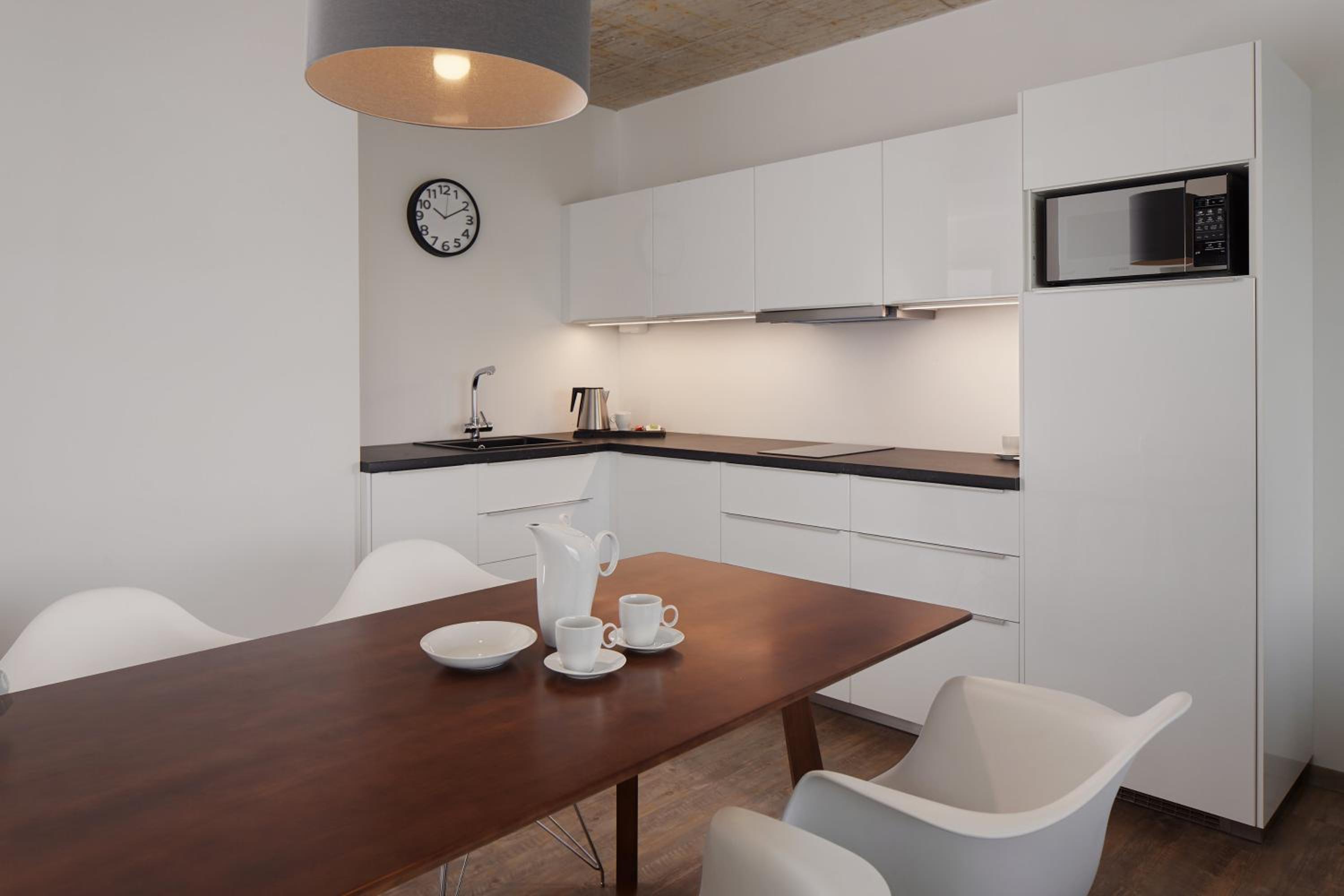 Deluxe Apartment with Terrace photo 2