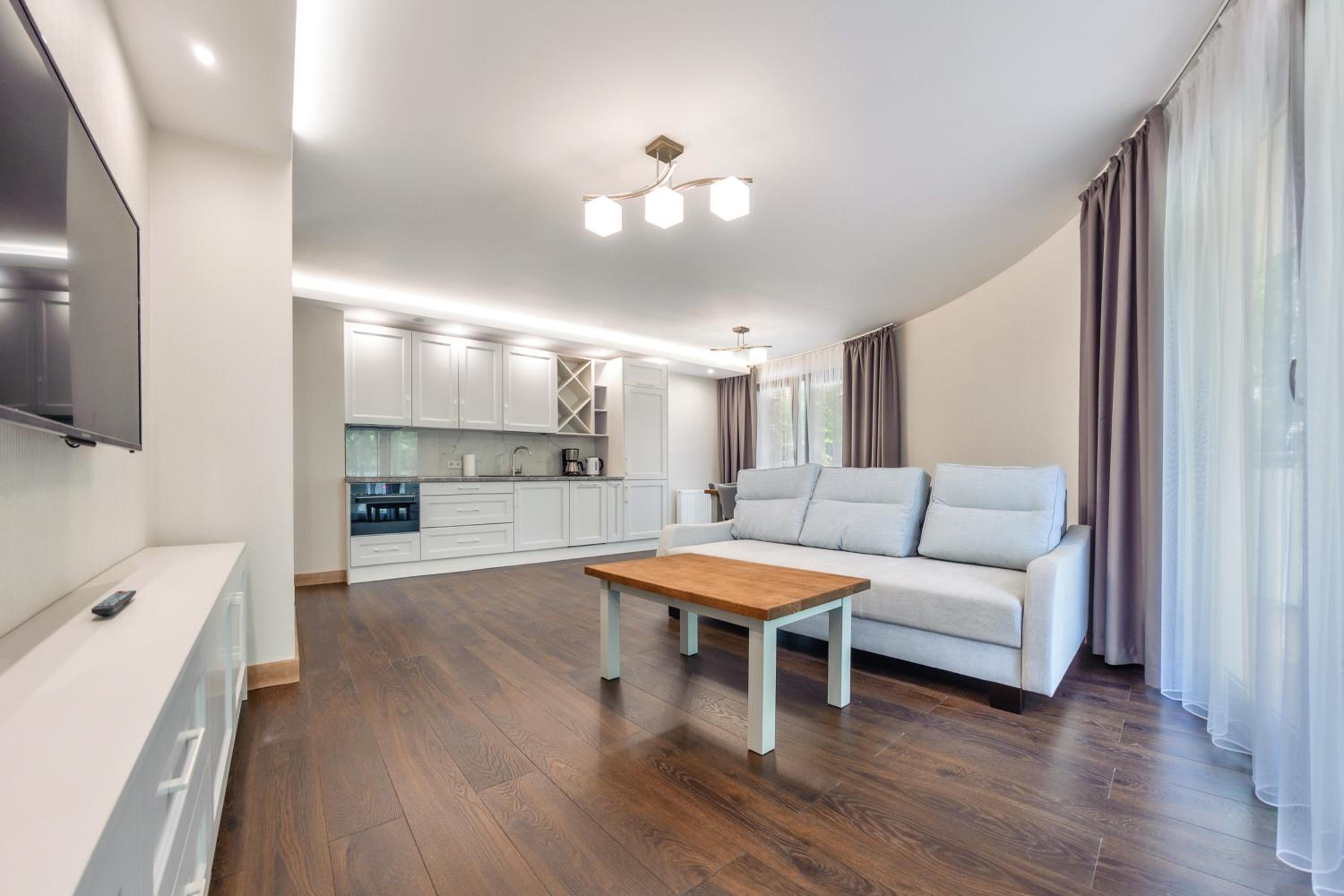 Deluxe Apartment