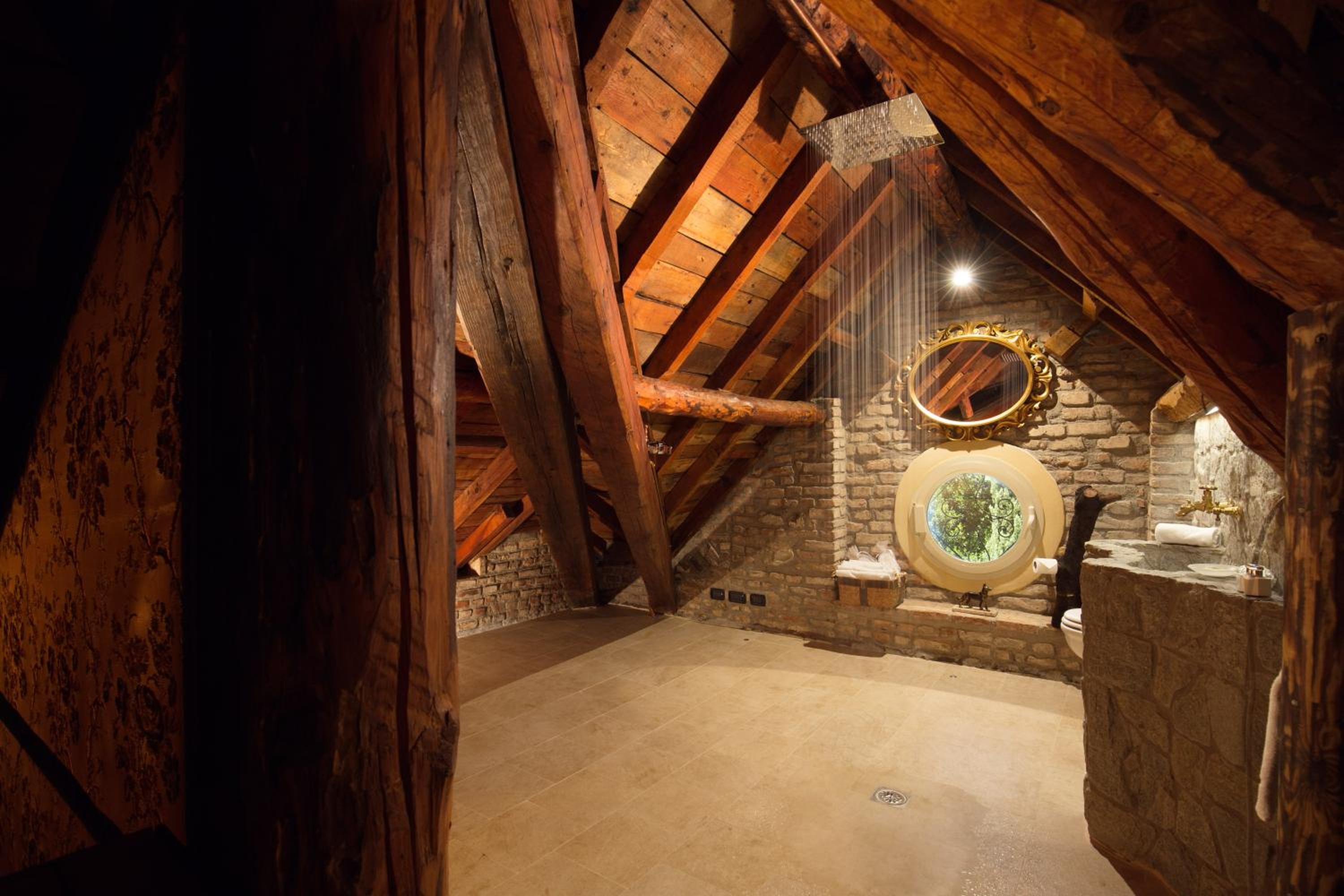 Loft photo 3