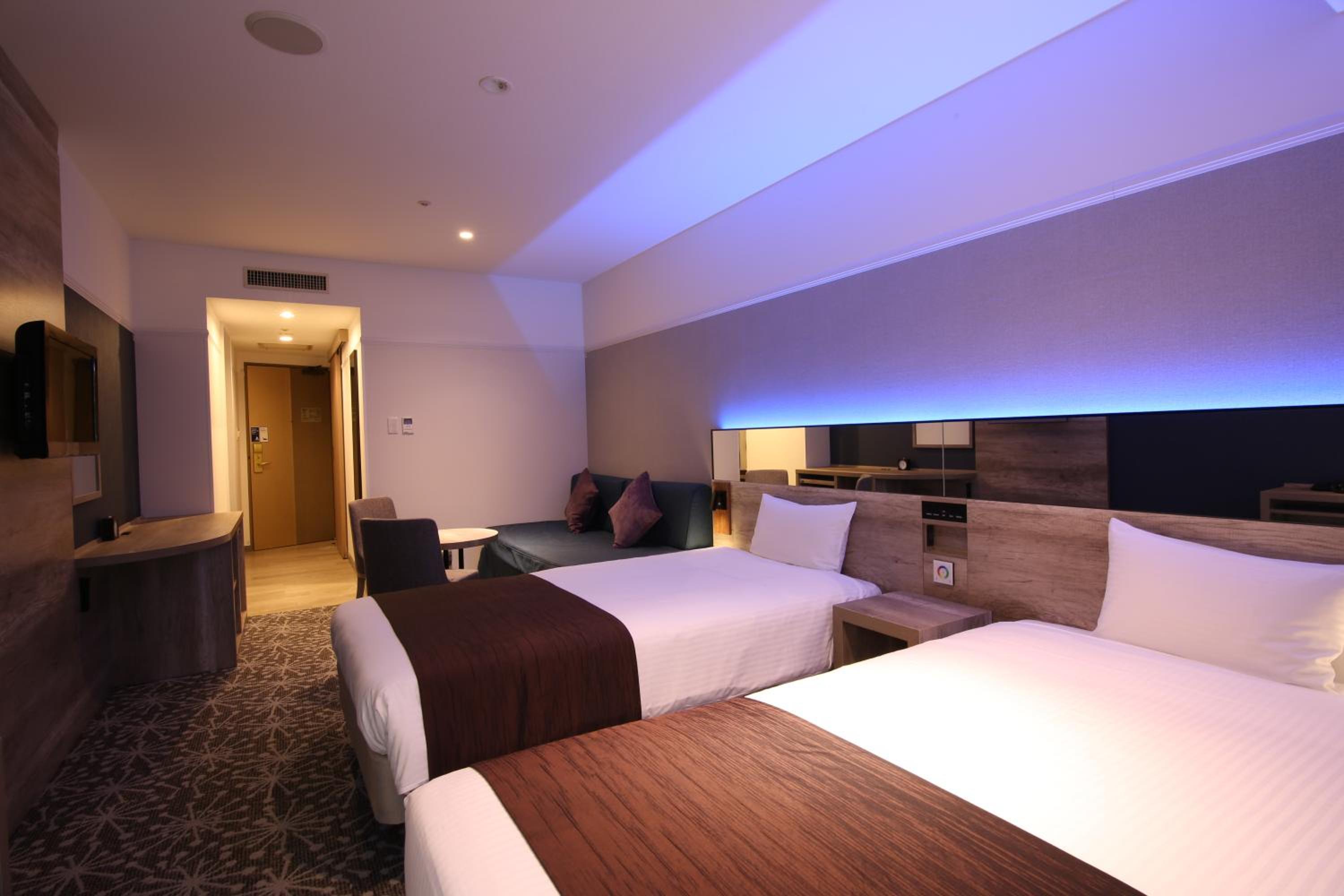 Superior Twin Room - Non-Smoking - Photo 2