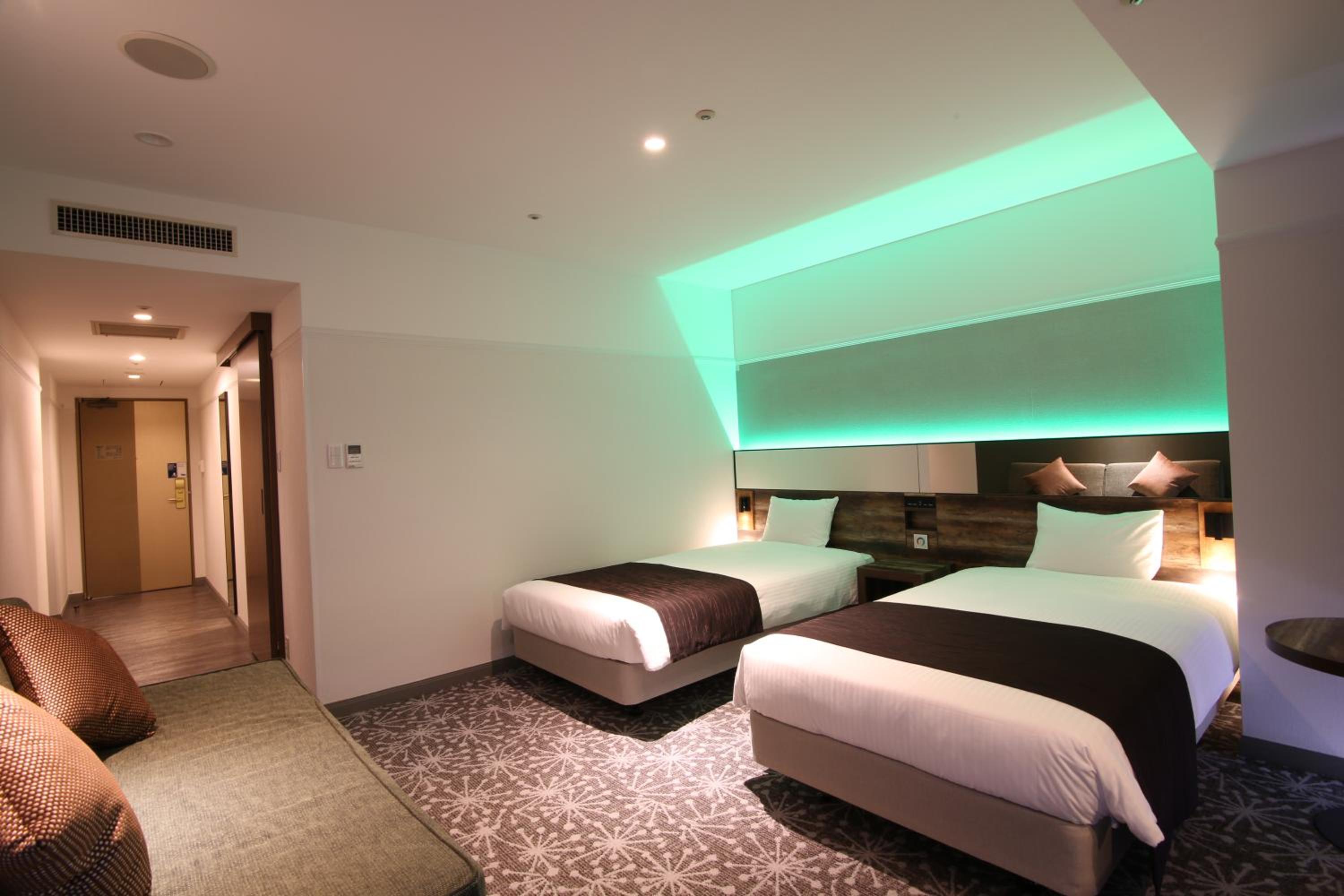 Deluxe Twin Room - Non-Smoking - Photo 3