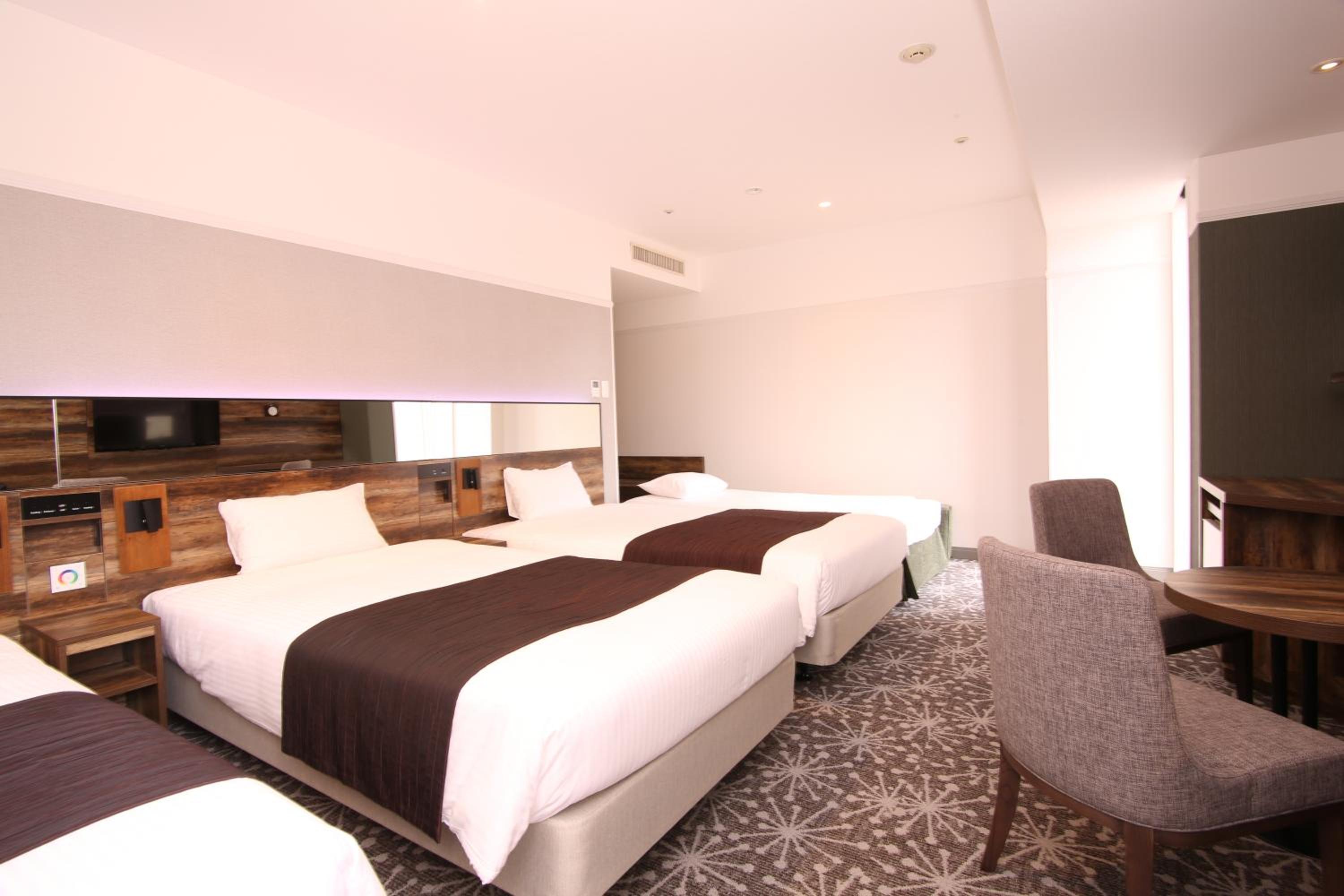 Deluxe Triple Room with Sofa Bed - Non-Smoking   - Photo 5