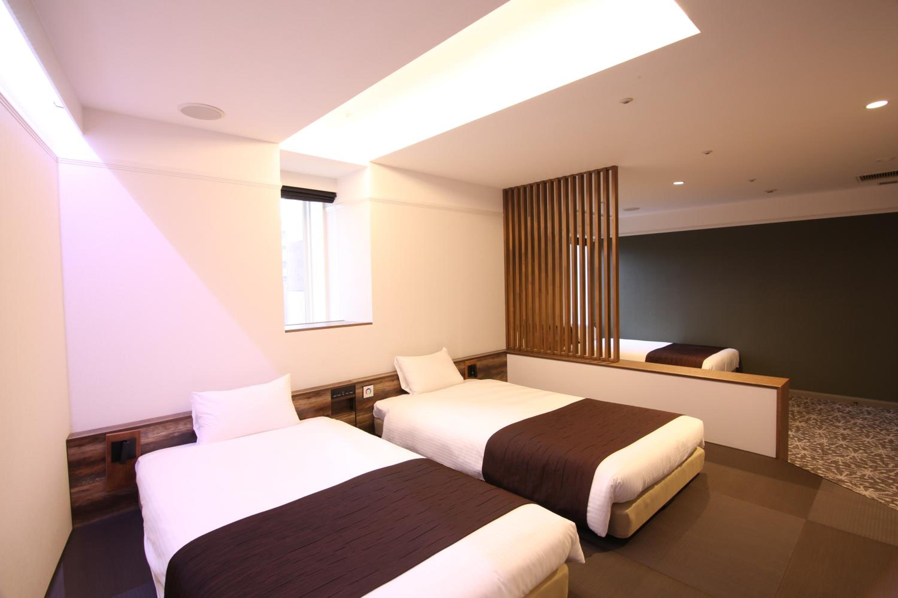 Deluxe Room with Tatami area - Non-Smoking - Photo 4