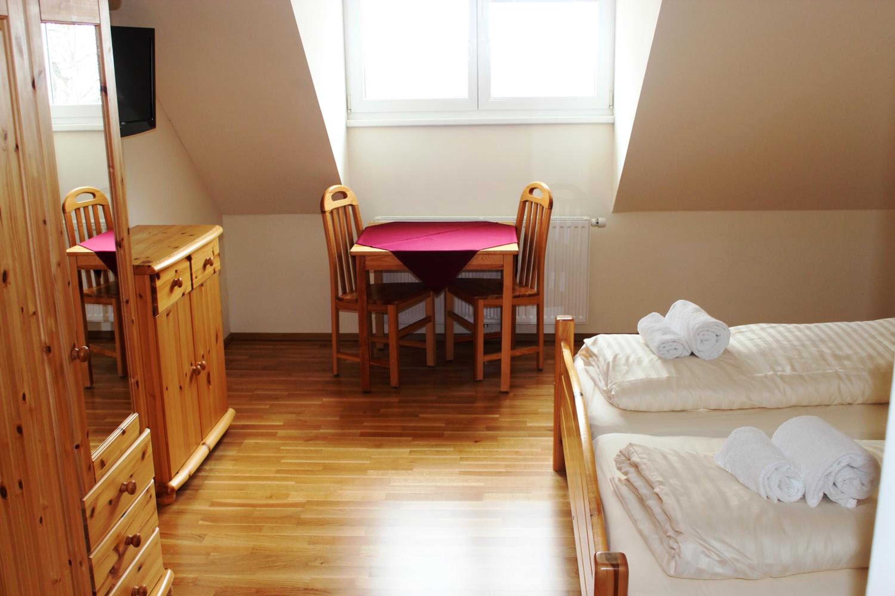Double Room photo 3