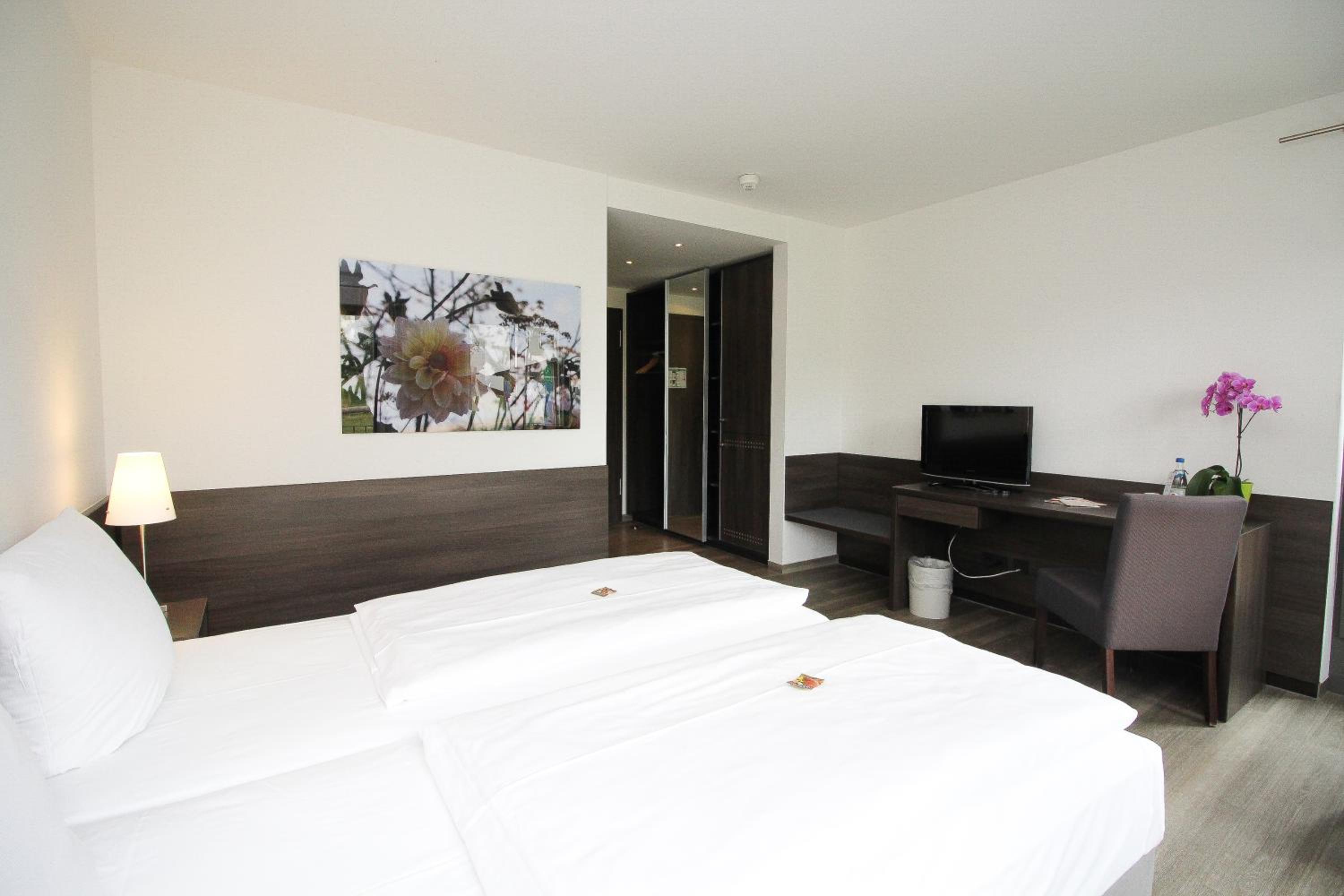 Comfort Double Room - Photo 7